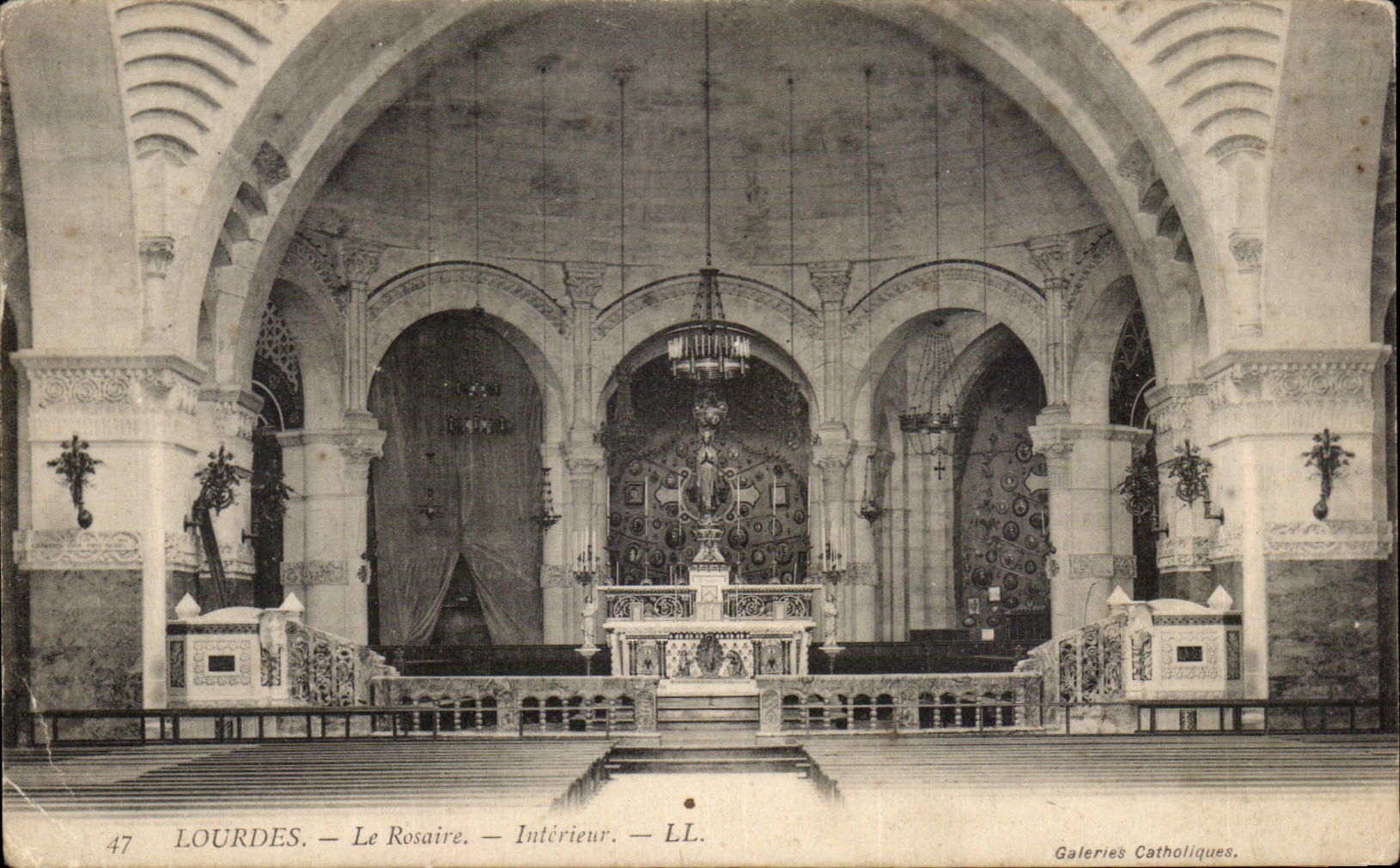 CPA Lourdes Interior Rosary