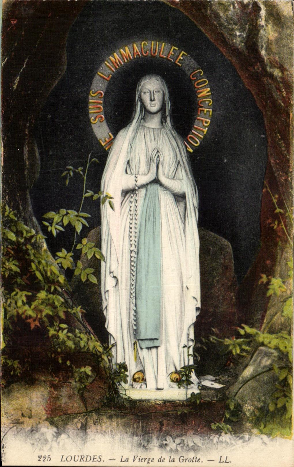 CPA Lourdes the Virgin of Grotle