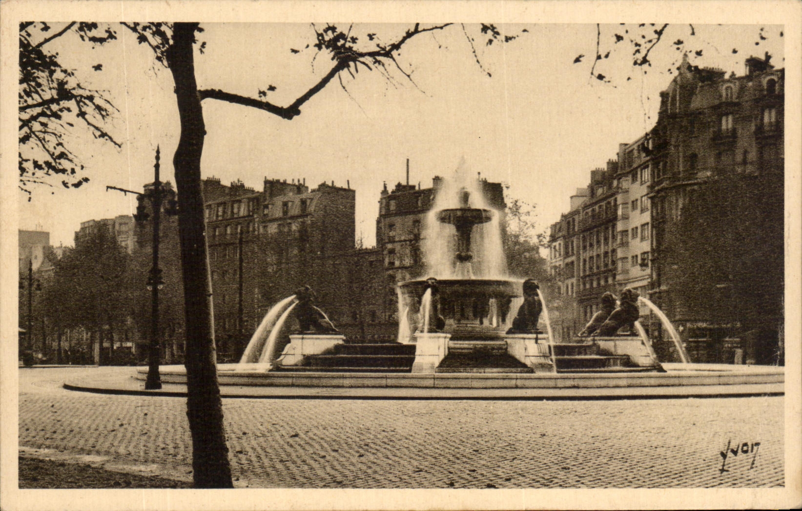 CPA Paris Places Daumesnil