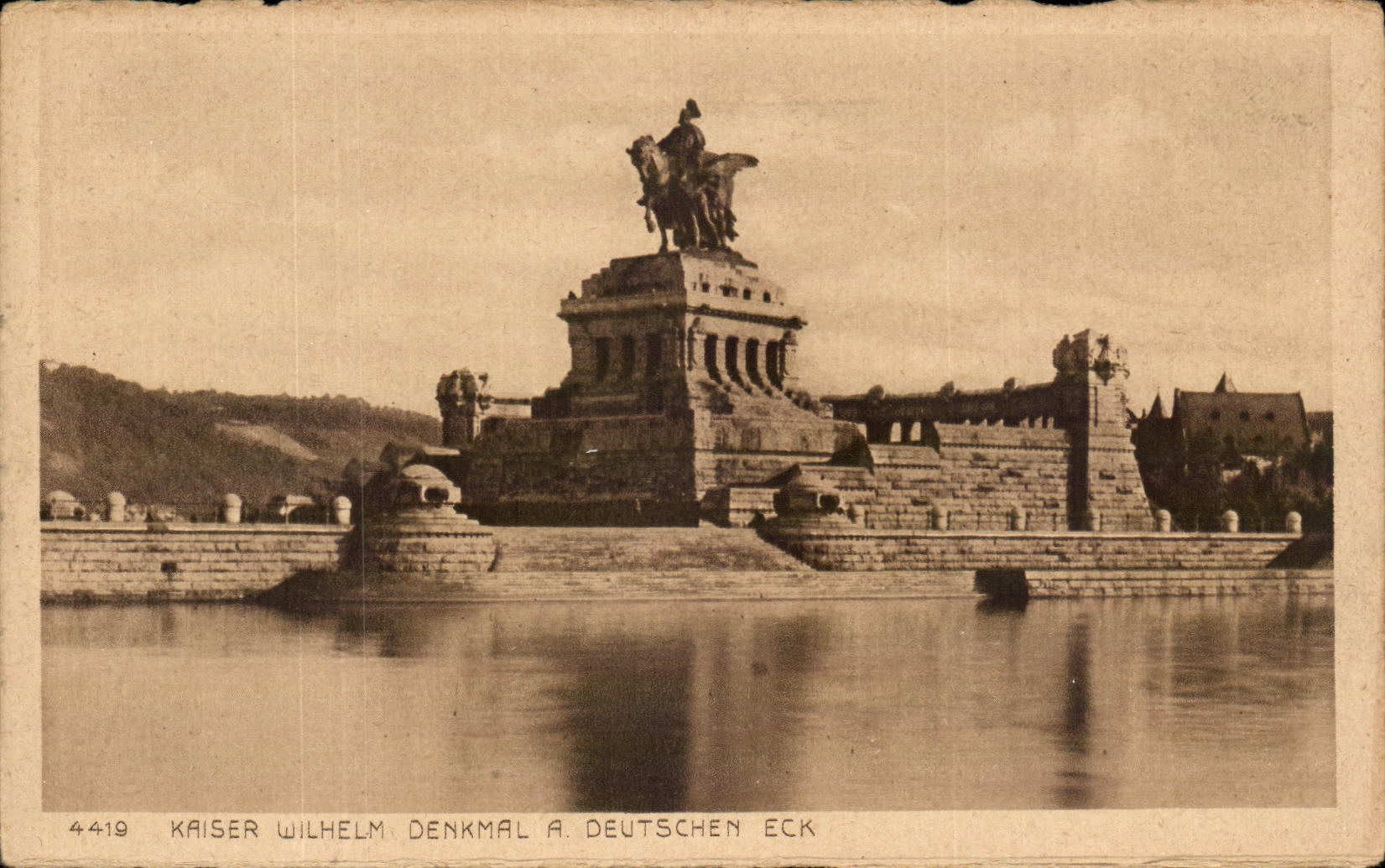 CPA Kaiser Uilhelm Denkmal has Deutschen Eck