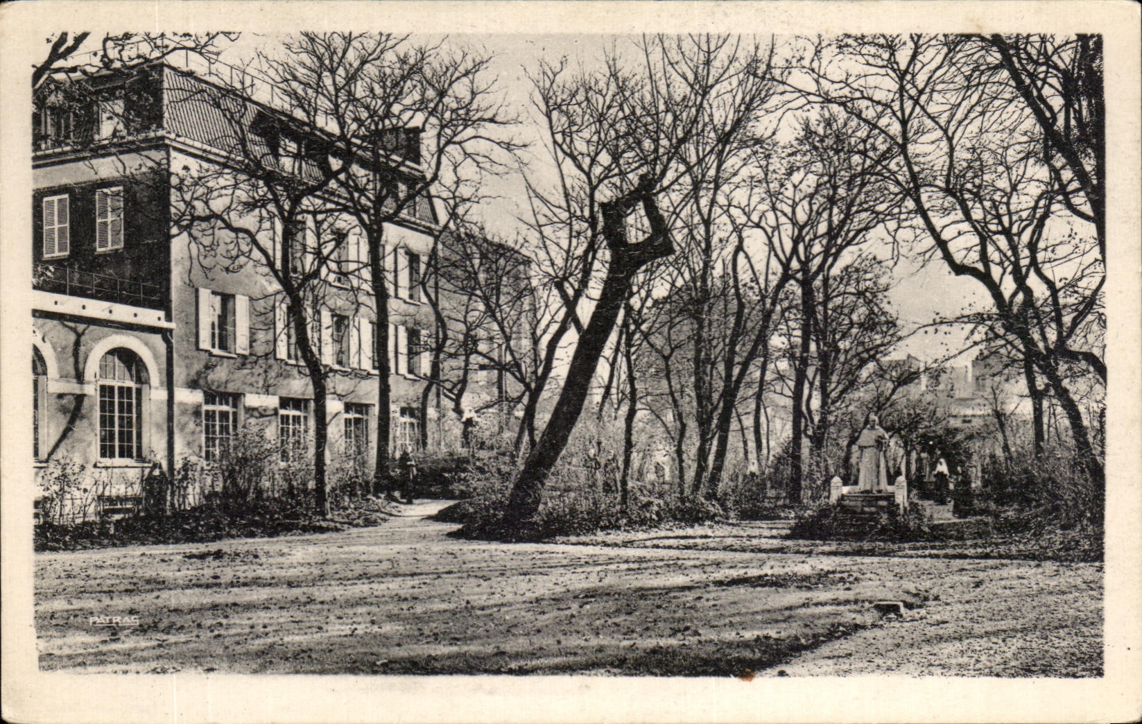 CPA Head office of Small Socurs de I' Assomption Garden