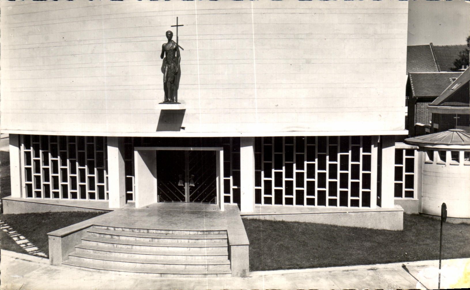 CPA Principal Church Saint Jean Baptiste Breteuil Entered and Baptistry