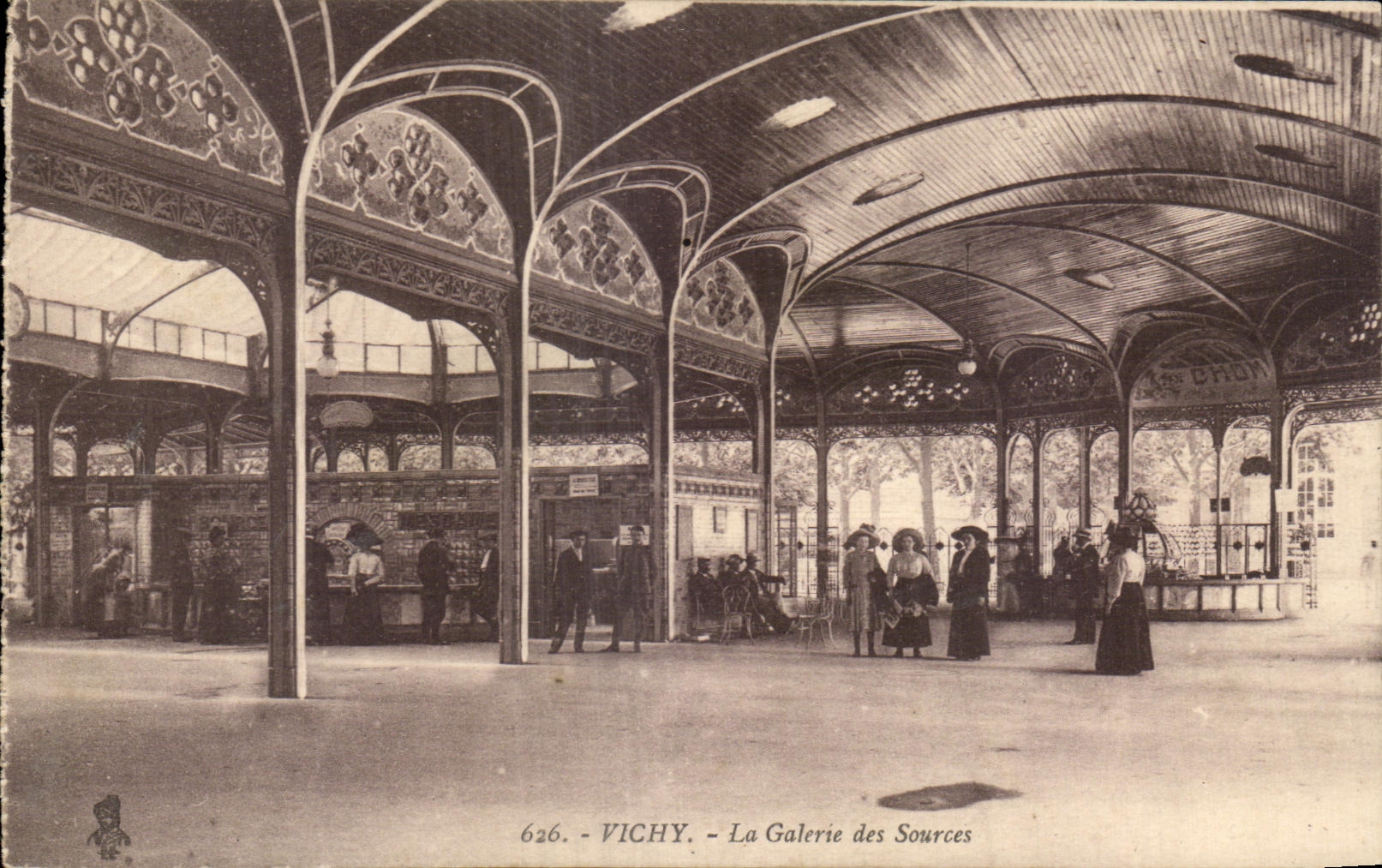 CPA Vichy La Galerie Des Sources