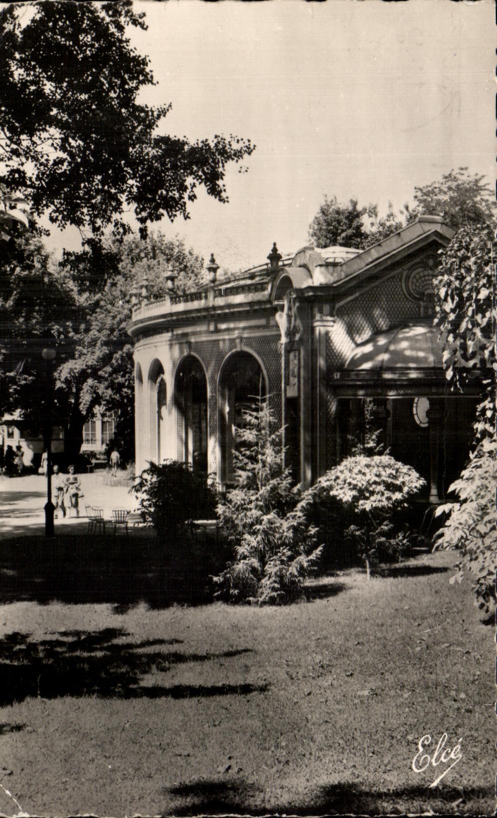 CPA Vichy Souree Of Celestins