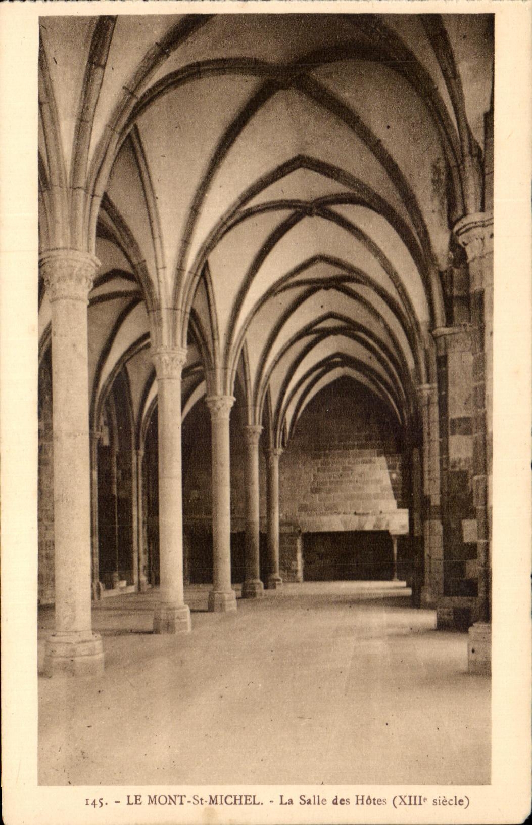 CPA the Mount St Michel the Room of the Hosts