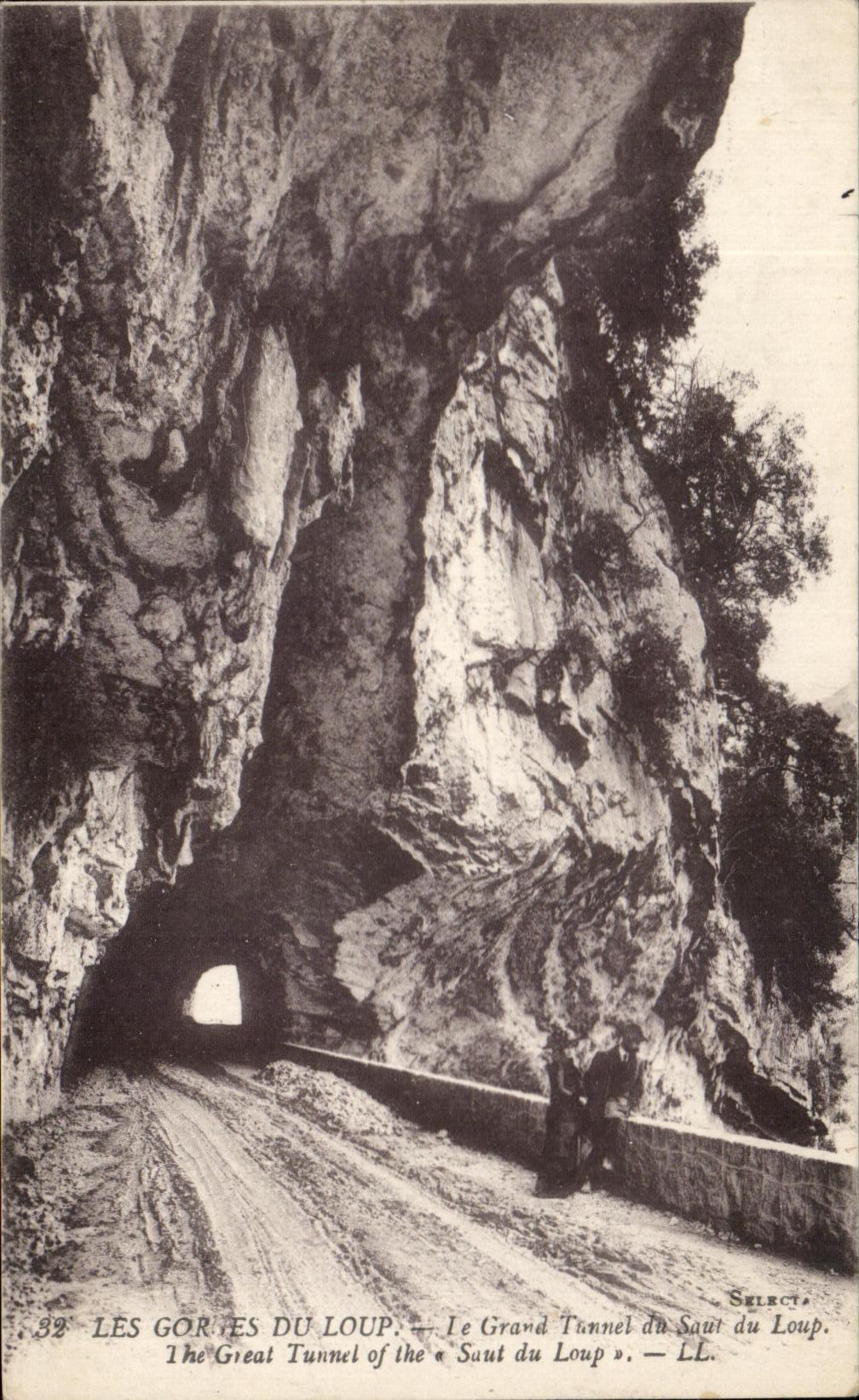 CPA Les gorges du Loup Le Grand Tunnel da saut du Loup