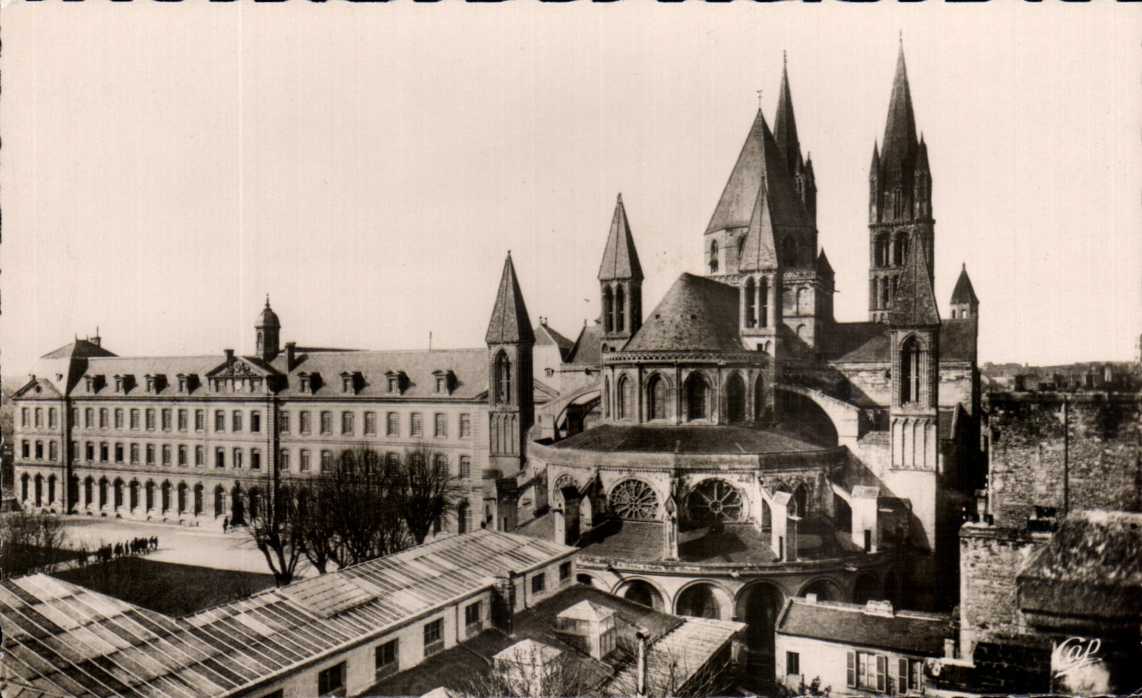 CPA Caen Eglise St Etienne dimensiona Apse y la universidad