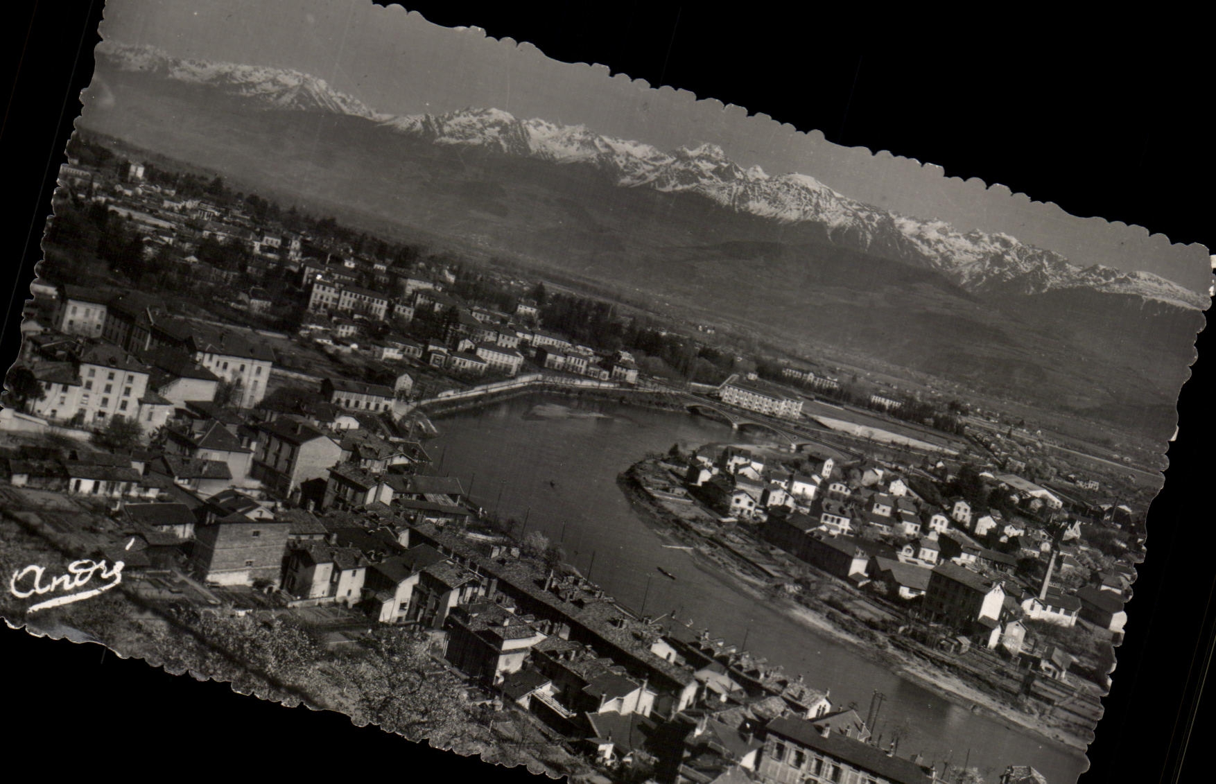 CPA Grenoble the Mug I' Ile Green I' Isere and the Alps