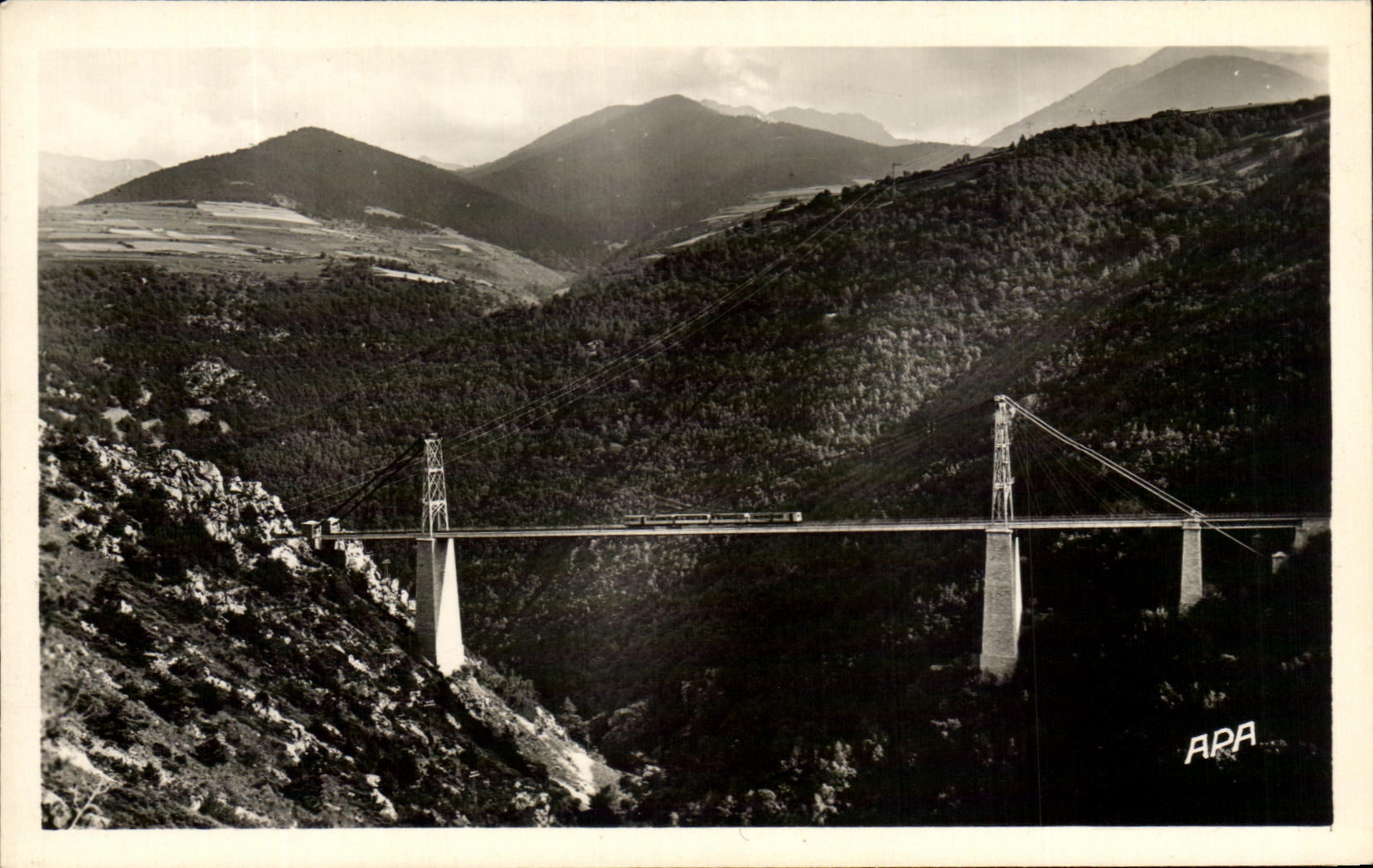 CPA Cerdagne Gisclar Bridge