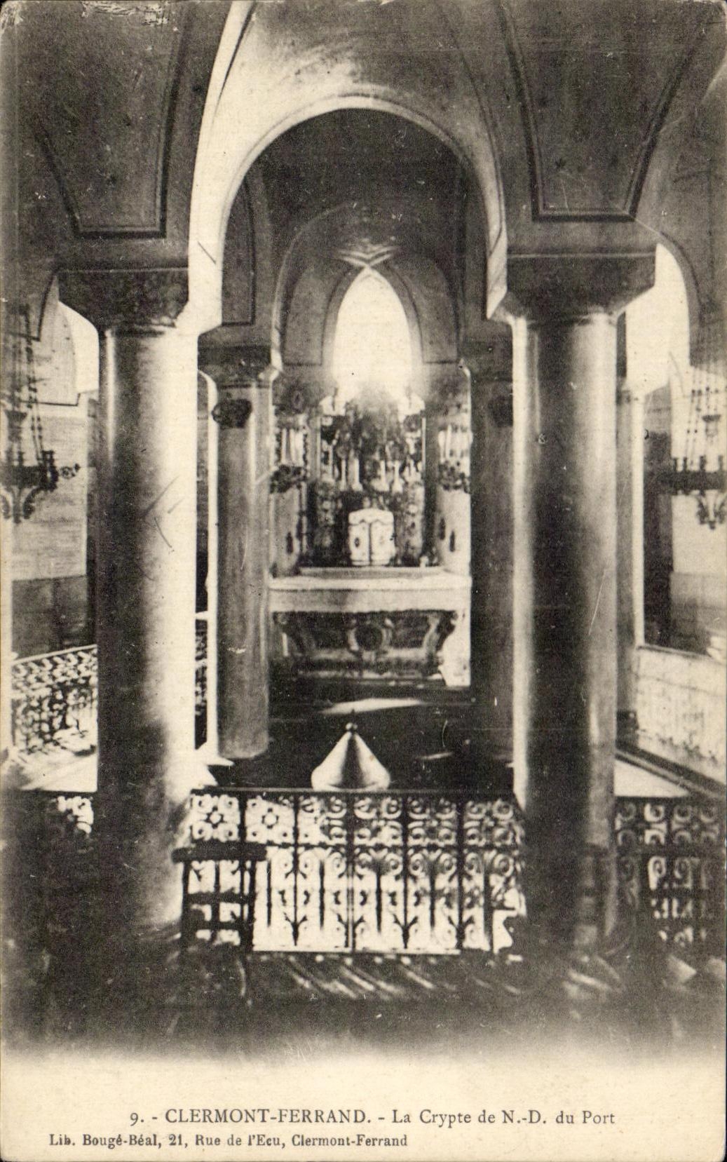 CPA Clermont-Ferrand la cripta del ND del puerto
