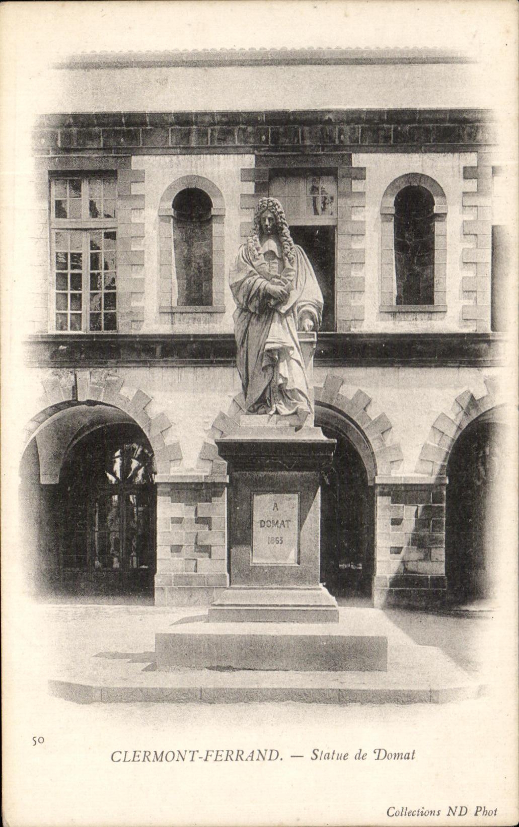 CPA Clermont Ferrand Statue of Domat