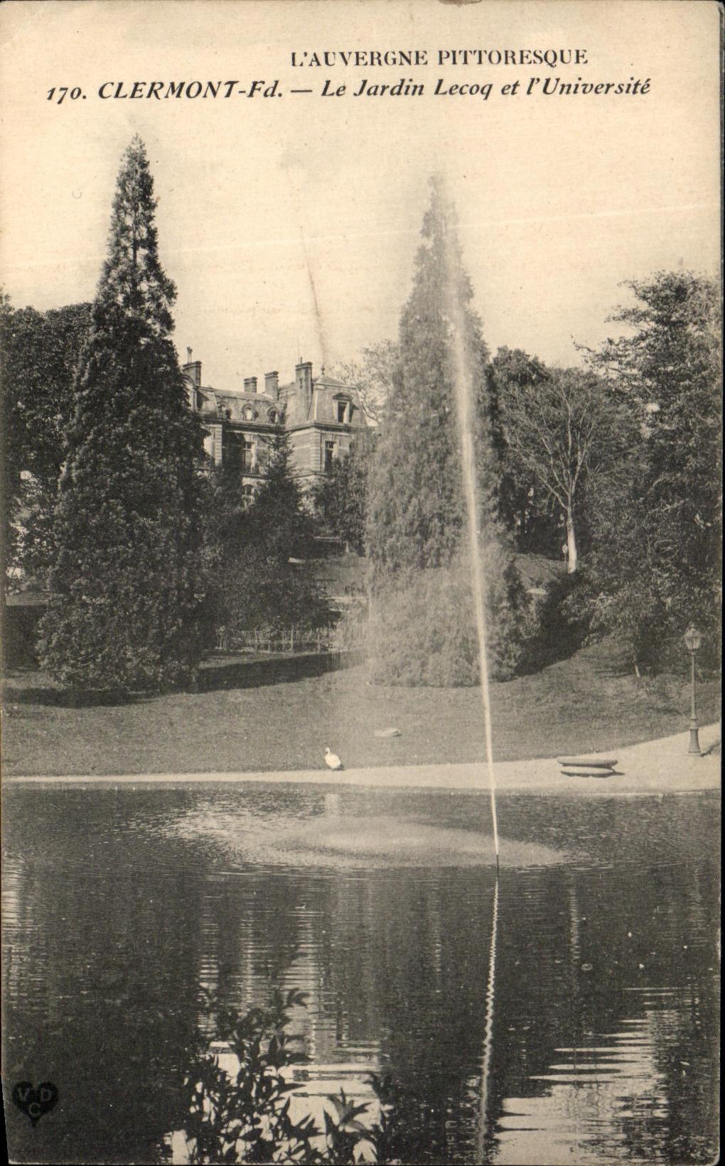 CPA Picturesque Auvergne Clermont Fd the Garden Lecoq and I' Univer5site
