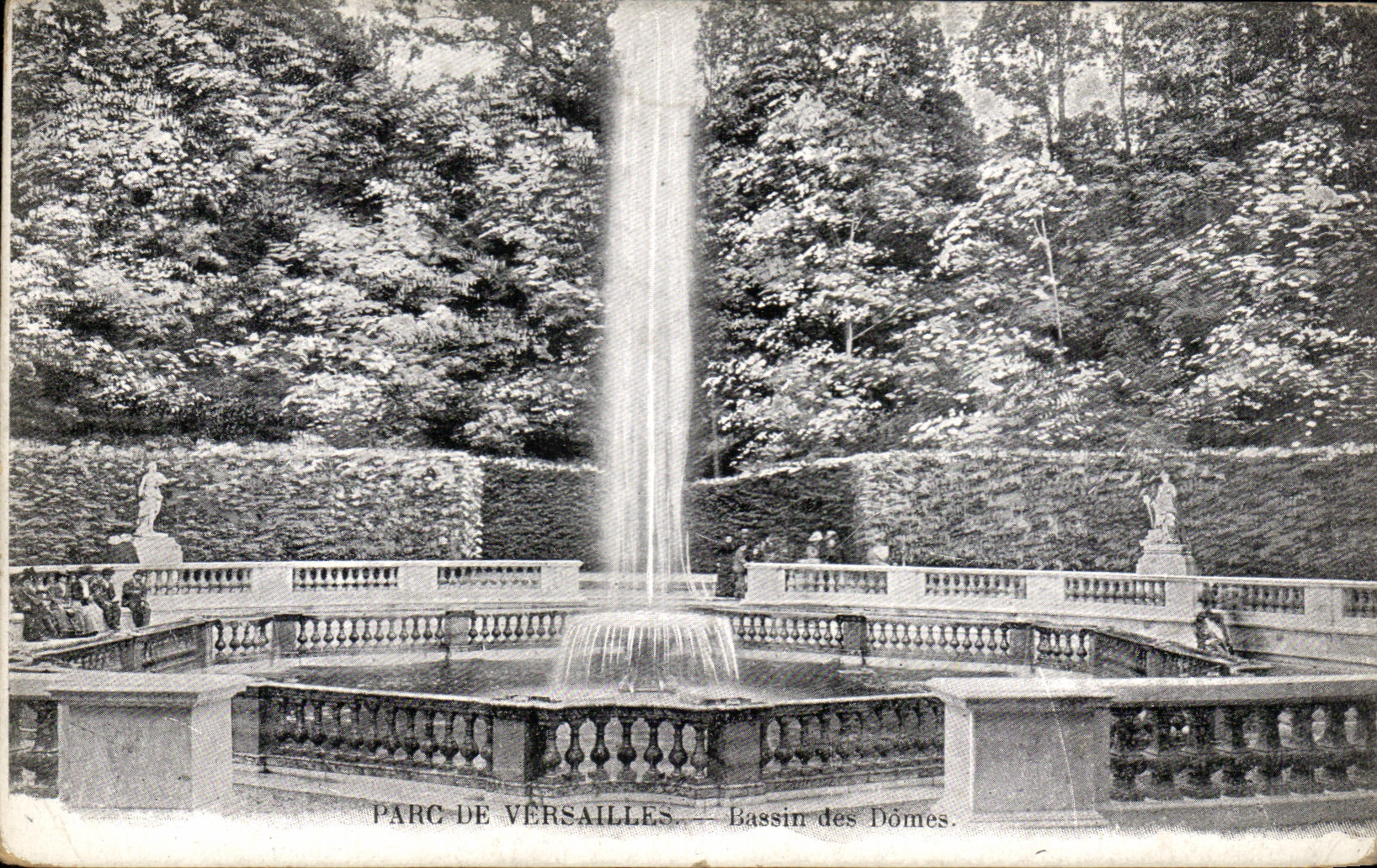 CPA Parc de Versailles Bassin des Domes
