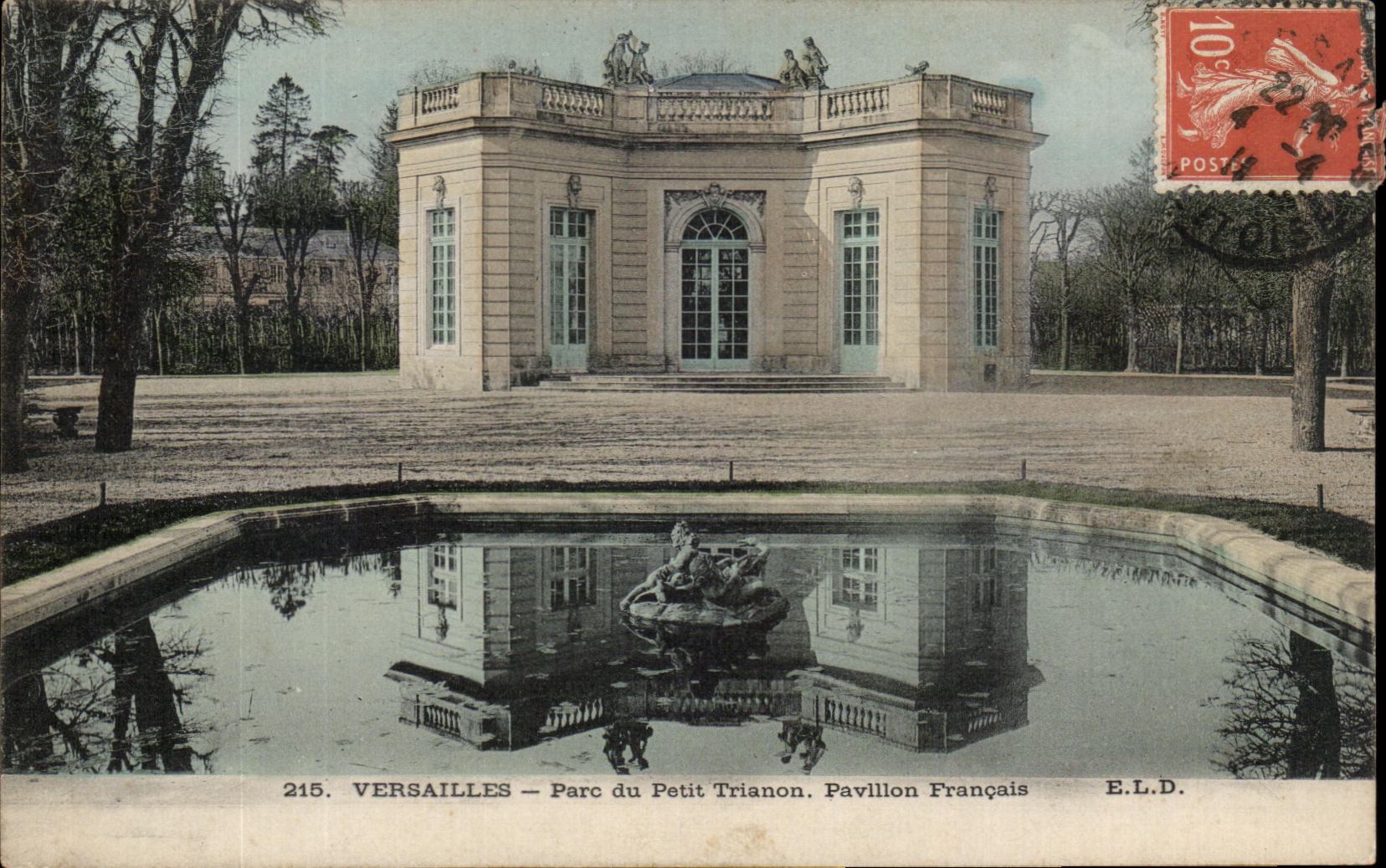 CPA Versailles Parc du Petit Trianon Pavllon Francais