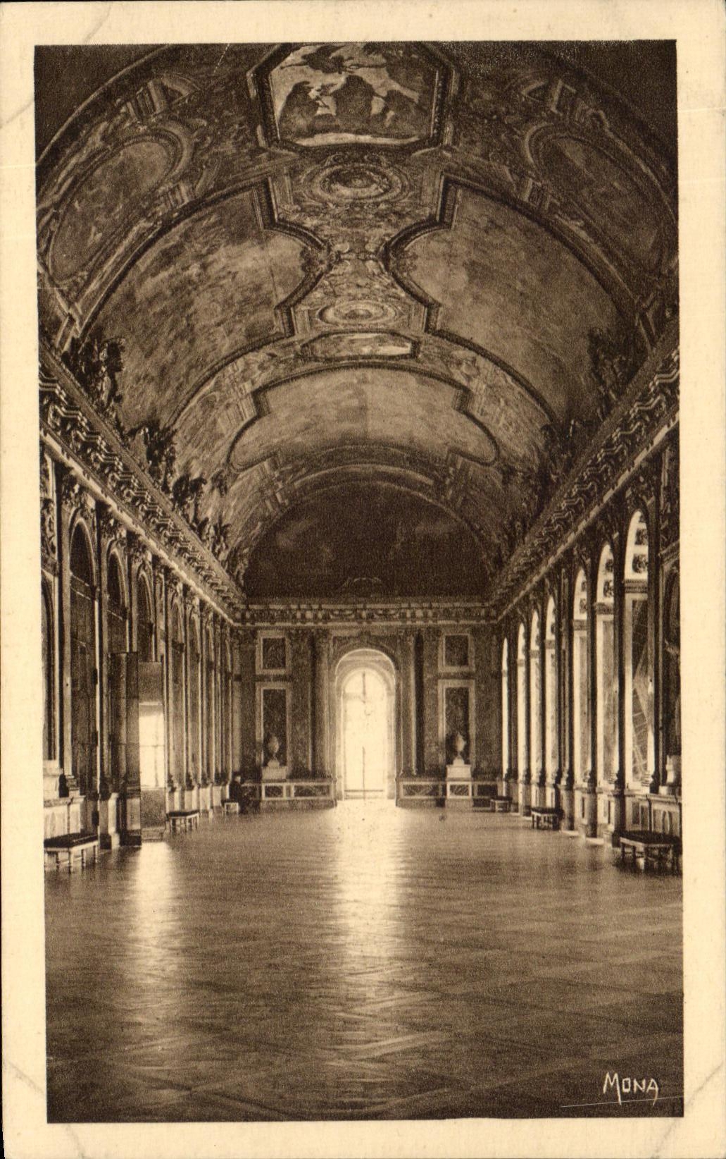 CPA Les Petits Tableaux De Versailles La Galerie des Glaces 