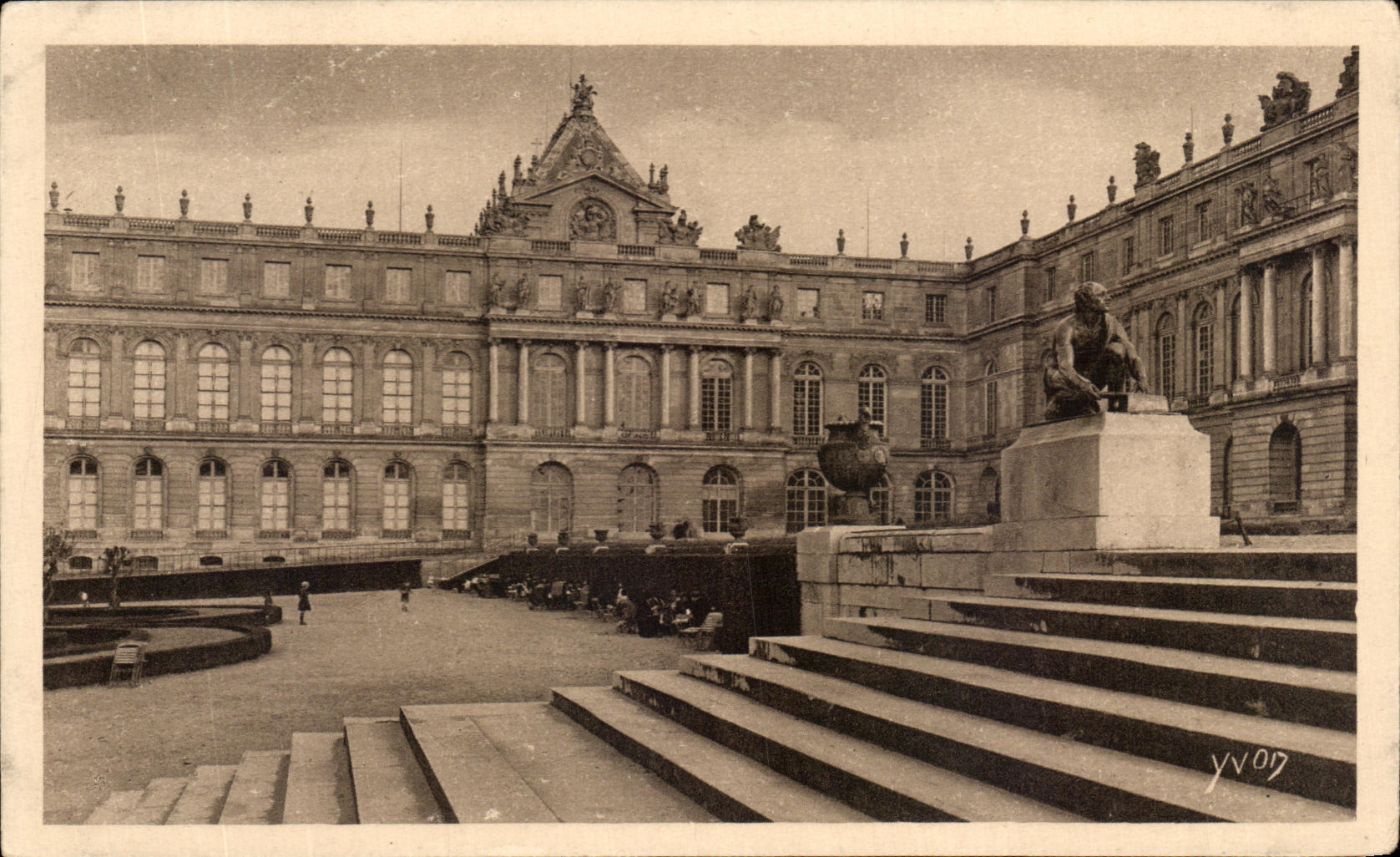 CPA Splendeors Et Charmes De Versailles Aile Nord du Chateau