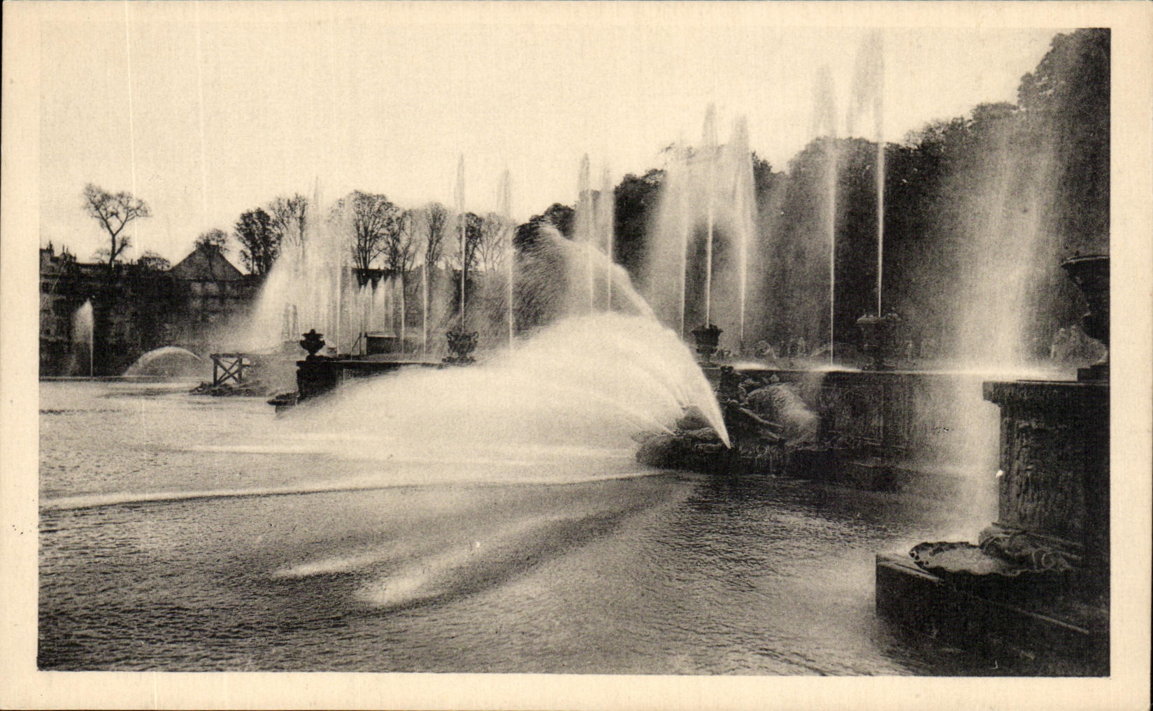Parque de CPA del castillo de Versalles el agua grande de Basin De Neptuno