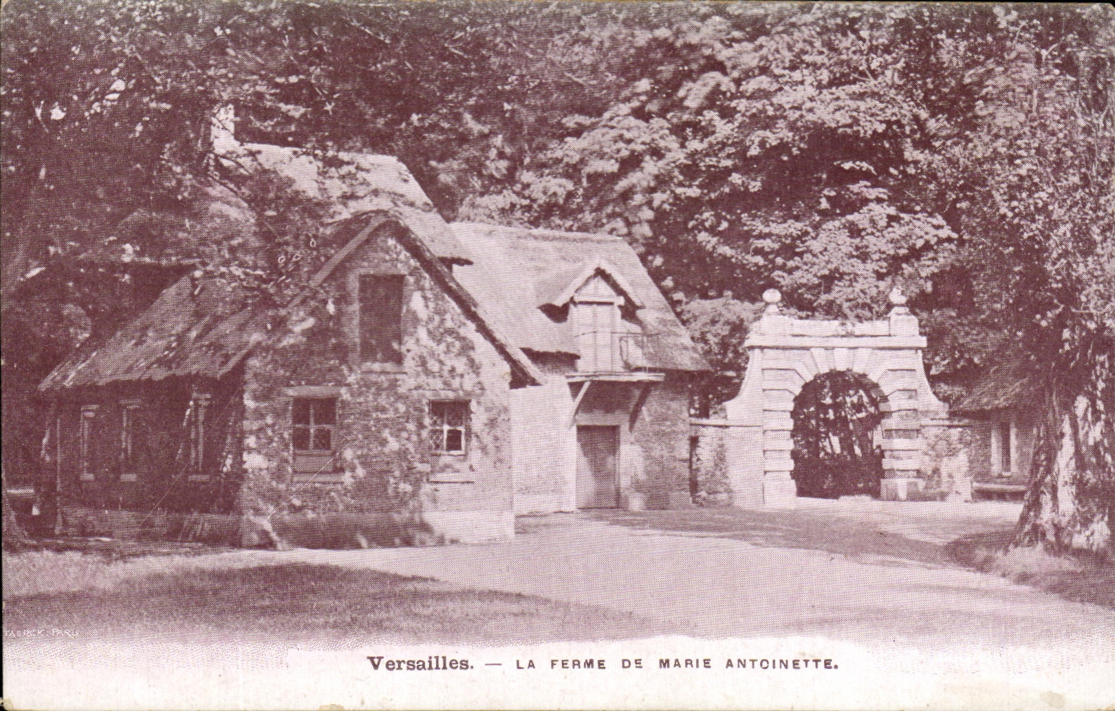 CPA Versailles La Ferme De Marie Antoinette