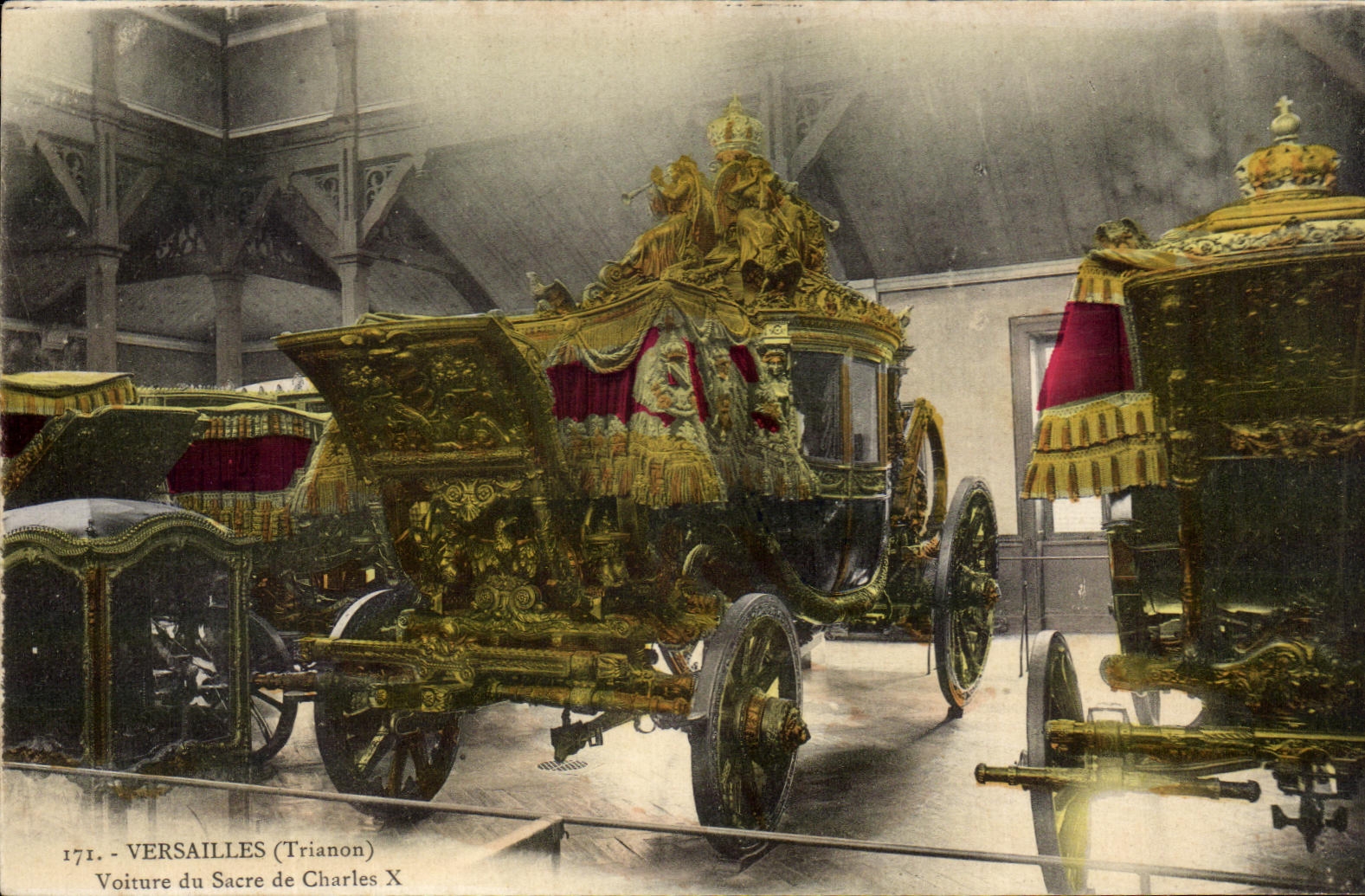 CPA Versailles Voiture du Sacre de Charles X