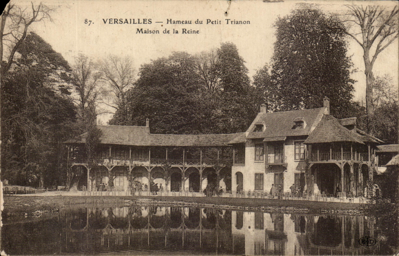 CPA Versailles Hameau du Petit Trianon Maison de la Reine