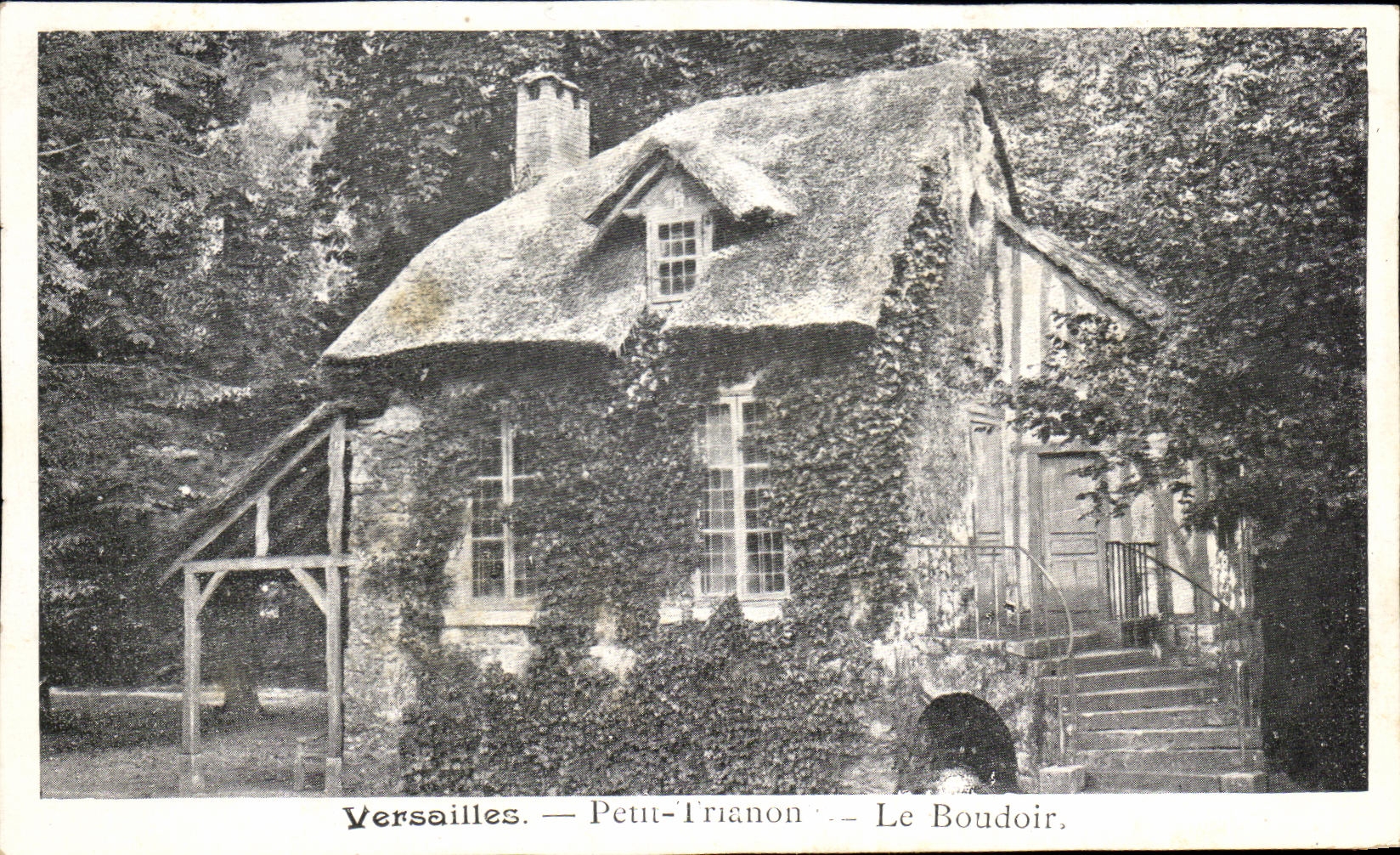 CPA Versalles pequeno Trianon el gabinete de senora