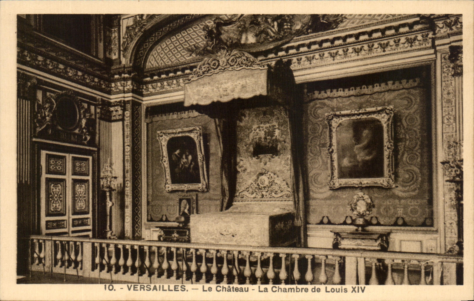 CPA Versalles el castillo el cuarto de Louis XIV