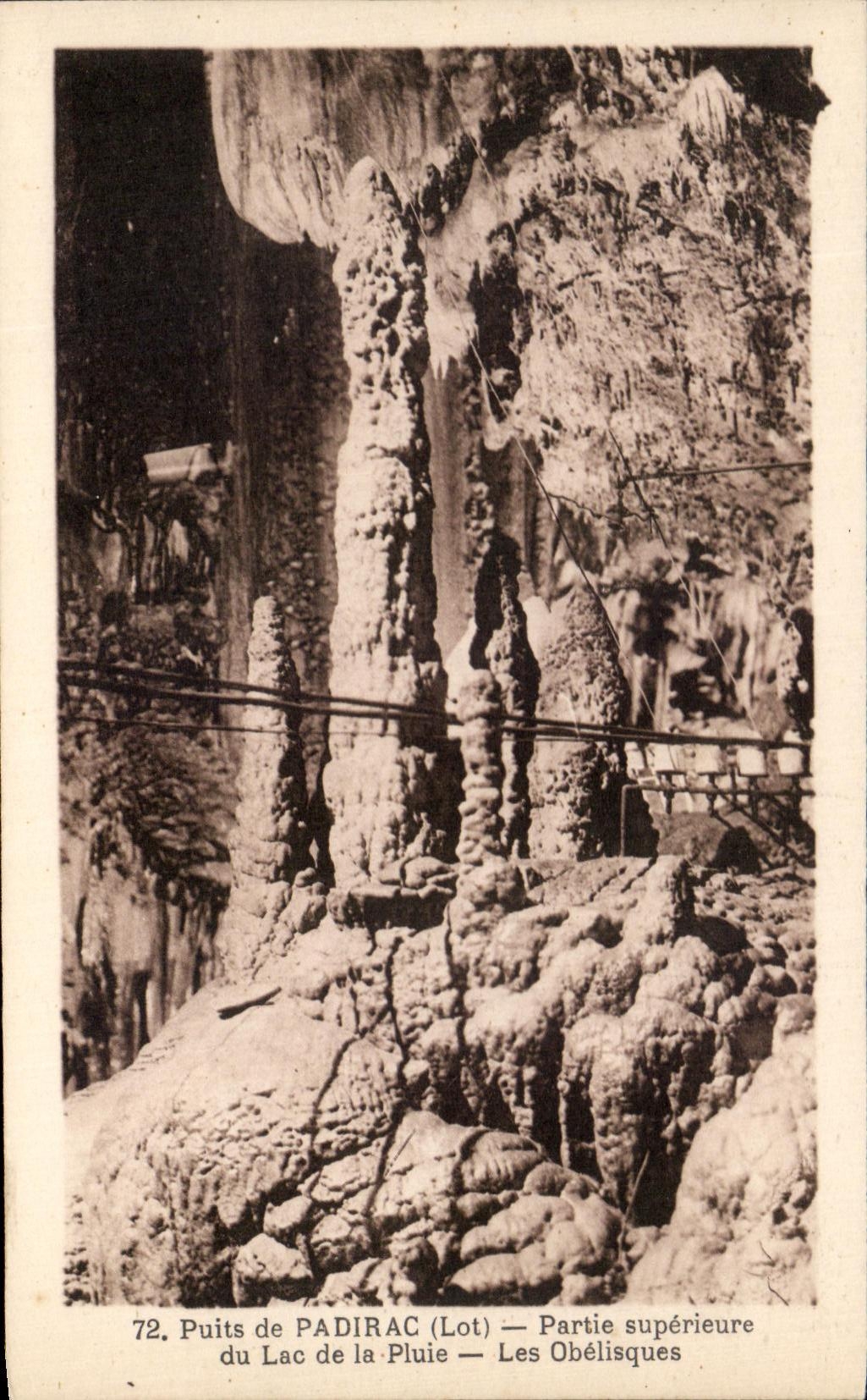 CPA Well De Padirac Upper part Of the Lake Of the Rain Obelisks