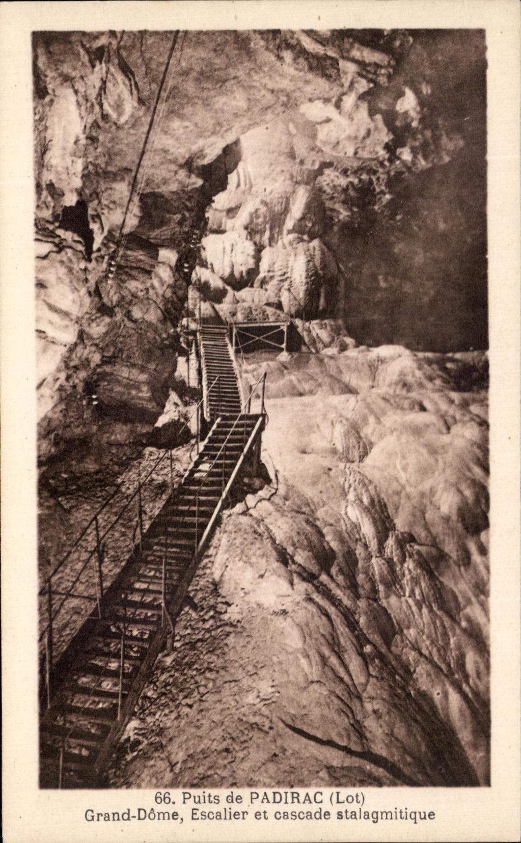 CPA Well De Padirac the Large Dome Staircase And Cascades Stalagmitic