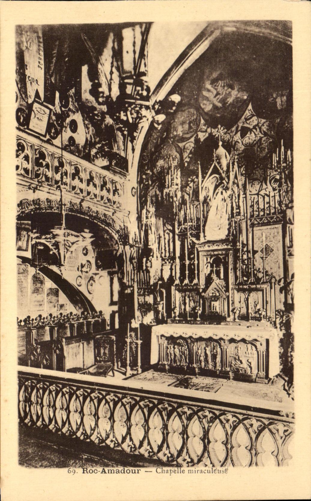 CPA Roc Amadour Chapelle Miraculeuse