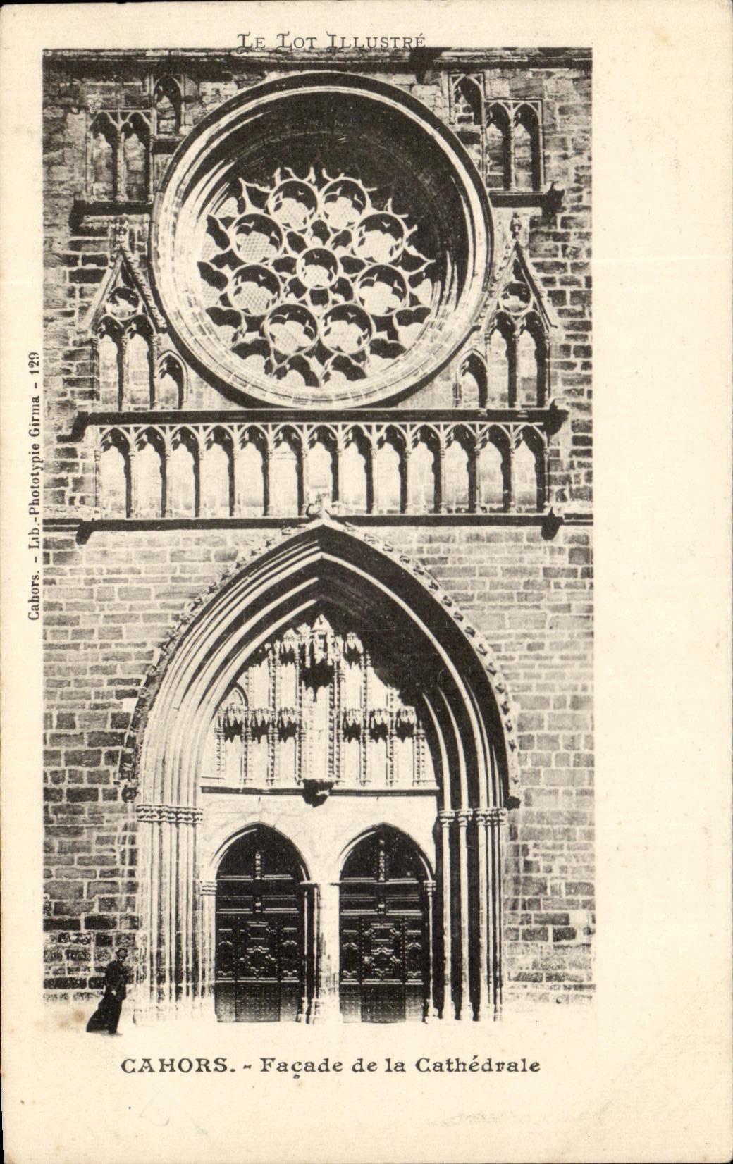 Ataque frontal de CPA Cahors de la catedral