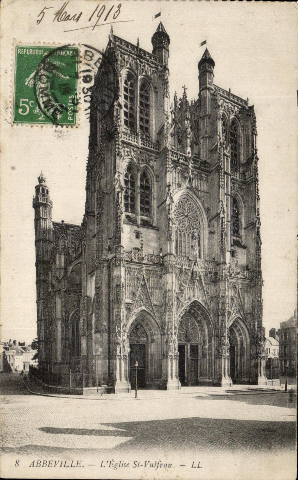 CPA Abbeville the Church St Vulfran