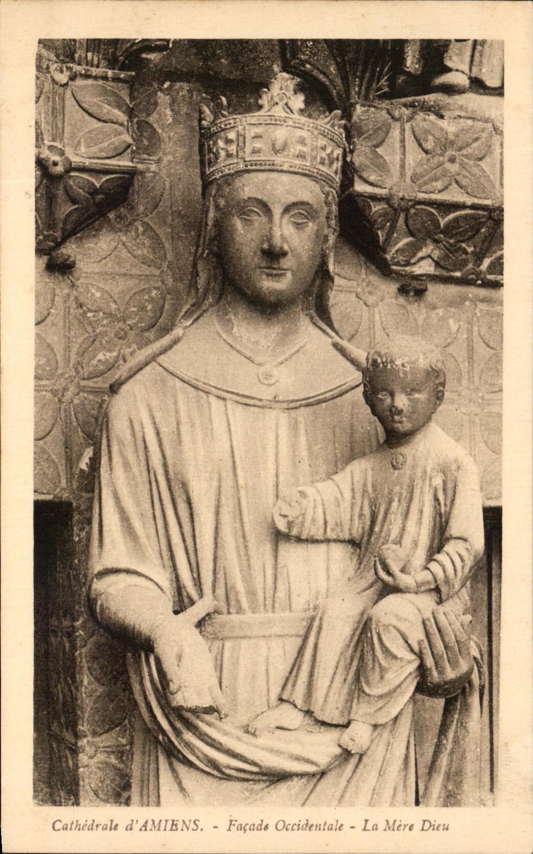 CPA Cathedral of Amiens Frontage Cathedral the Mother God