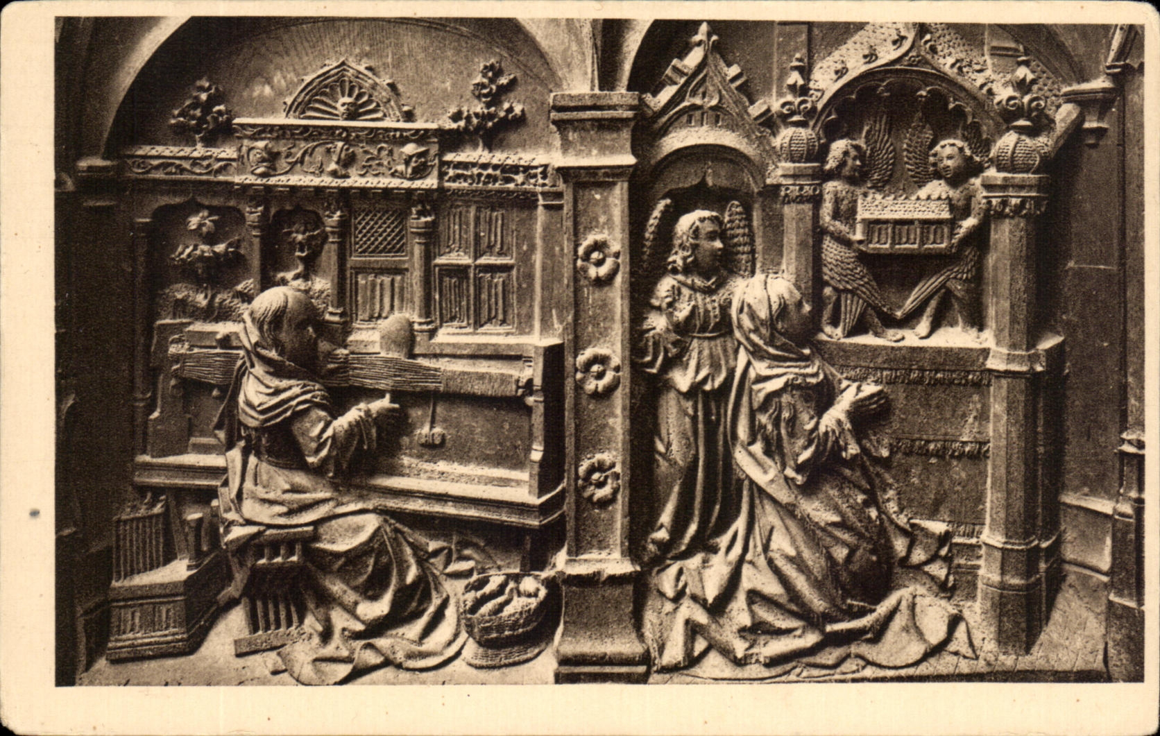 CPA Cathedral of Amiens Stalls Of the Chorus Marie Staircase in prayer