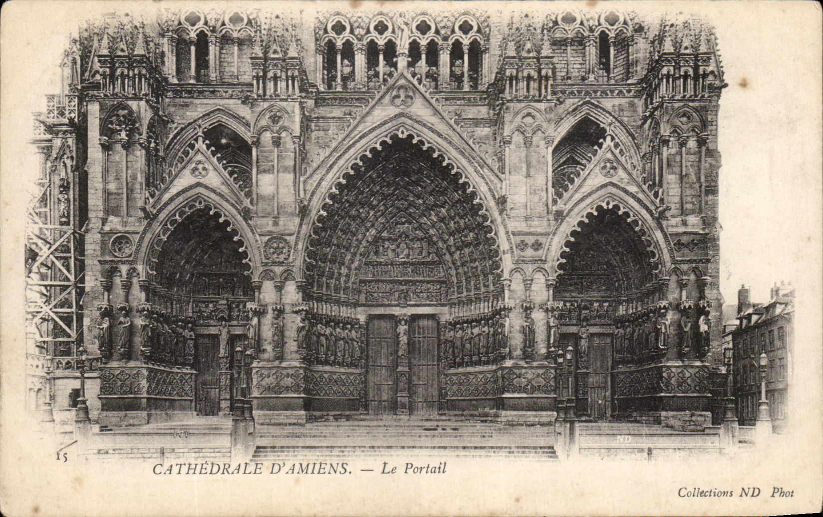 CPA Cathedral Of Amiens the Gate