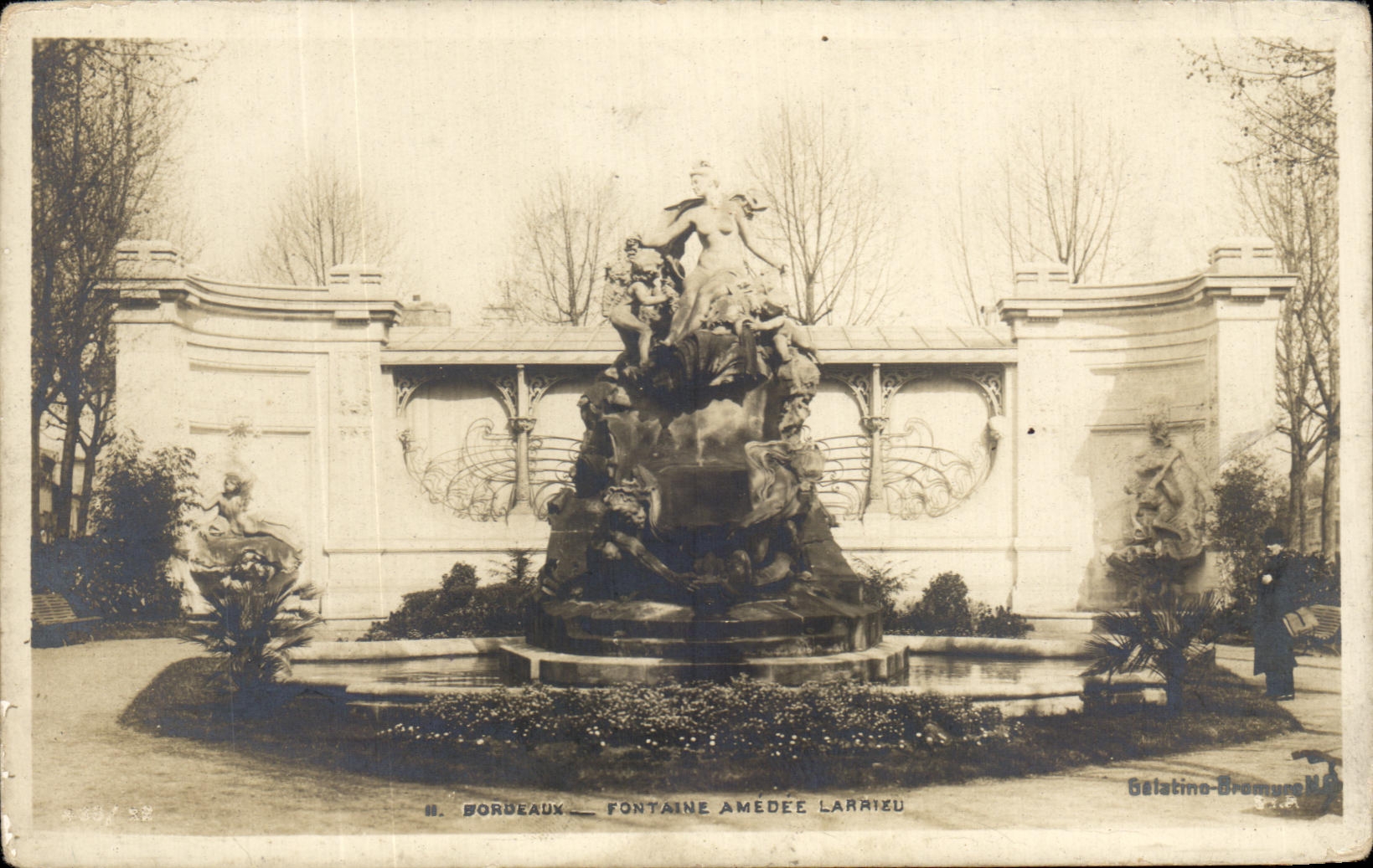 CPA Bordeaux Fontaine Amedee Larrieu