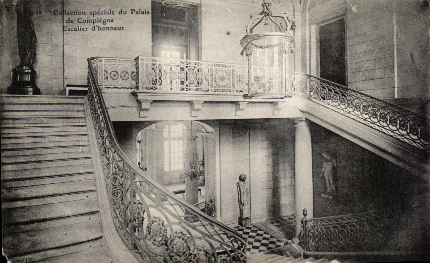 CPA Palate of Complegne Main staircase