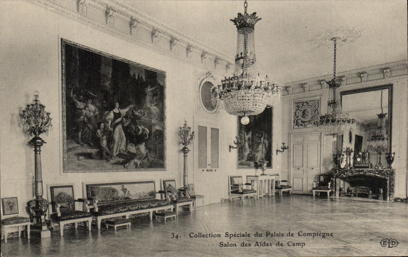 CPA Palais de Compiegne Salon des Aides de Camp