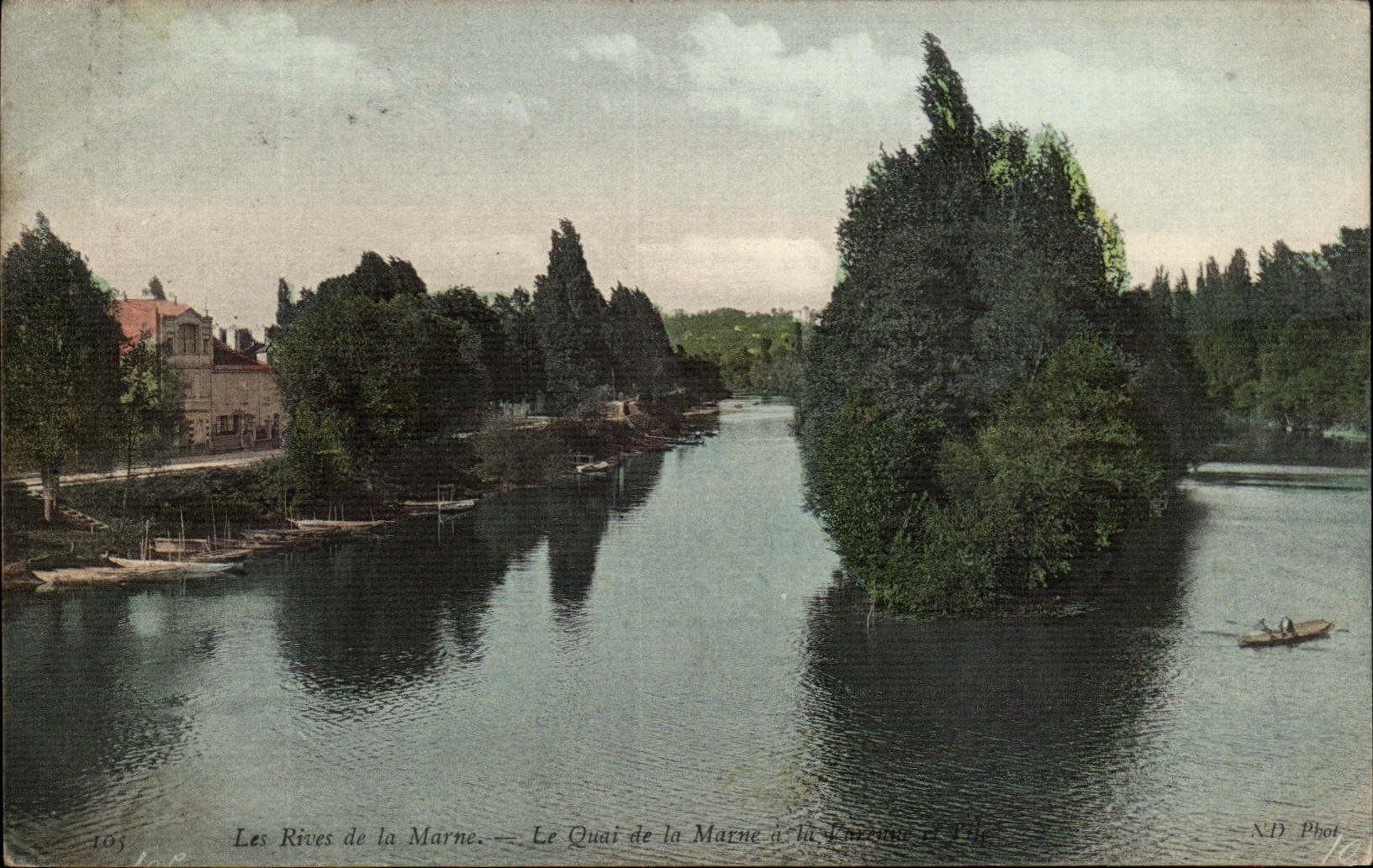CPA Les Rives De La Marne Le quai De La Marne a la Varenne et l'ile 