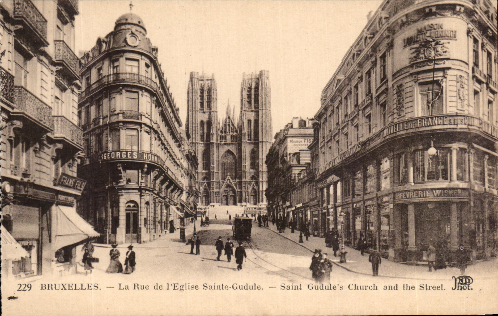 CPA Bruselas la calle de I Eglise Sainte Gudulia
