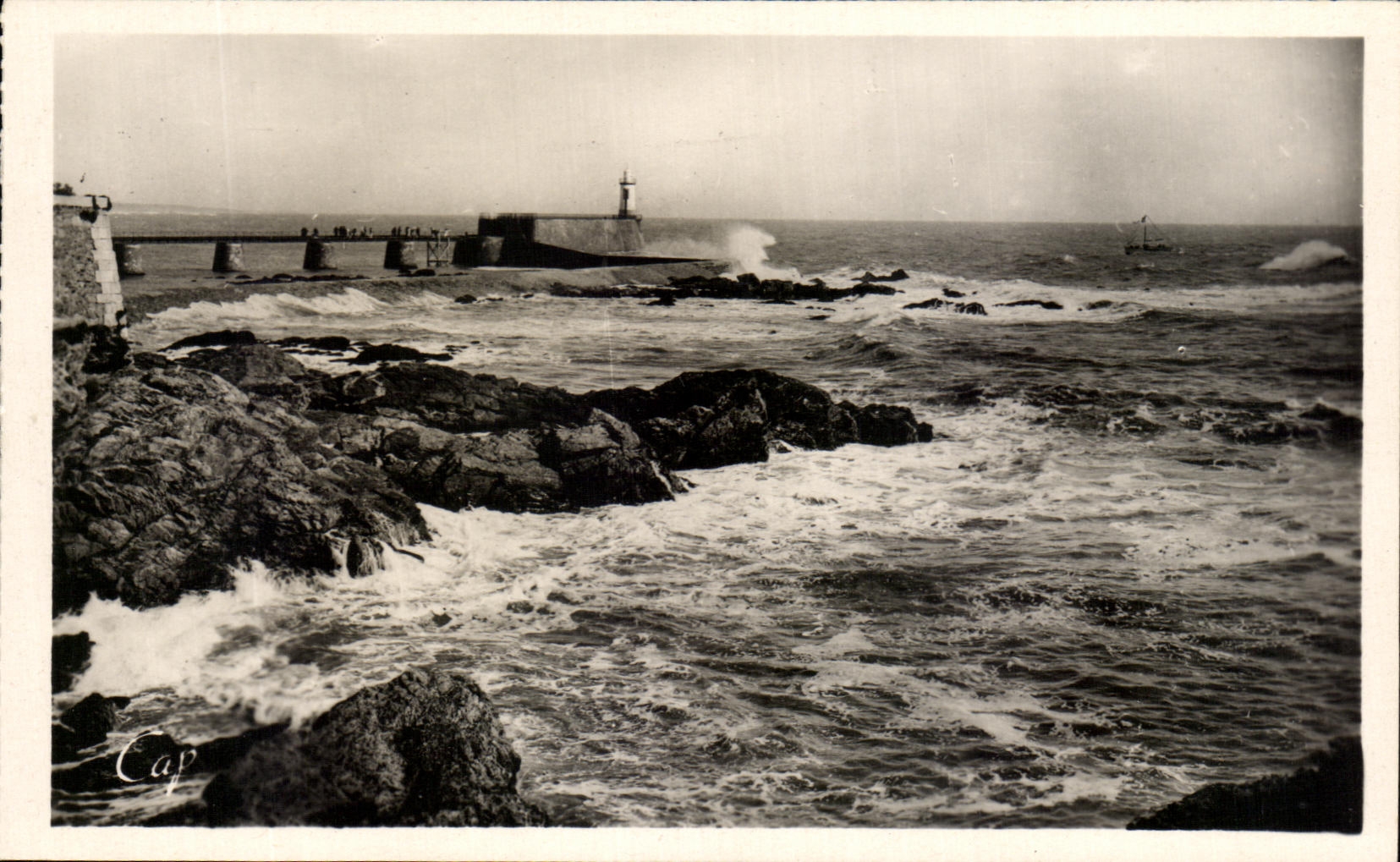 CPA Sables d'Olonne Rocks And Jatee Of Thatch