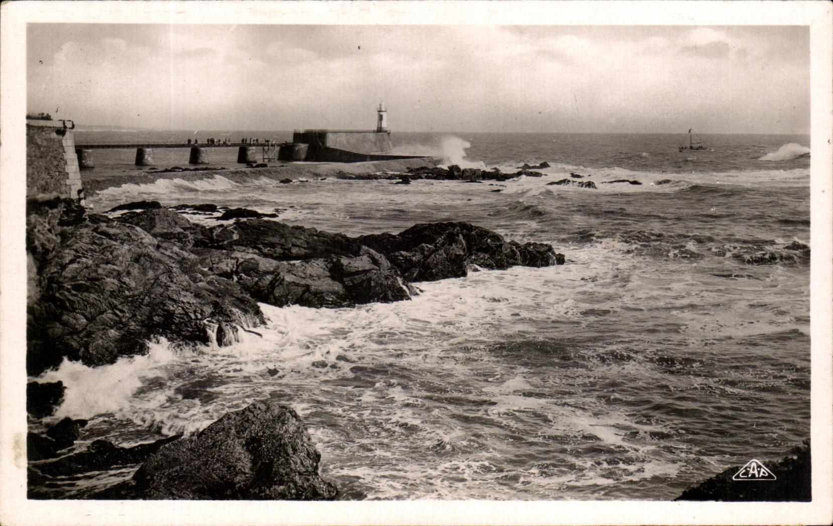 CPA Sables d'Olonne Rocks And the Pier Of Thatch