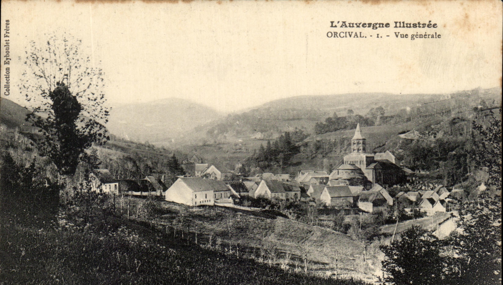CPA Illustrated Auvergne Orcival View