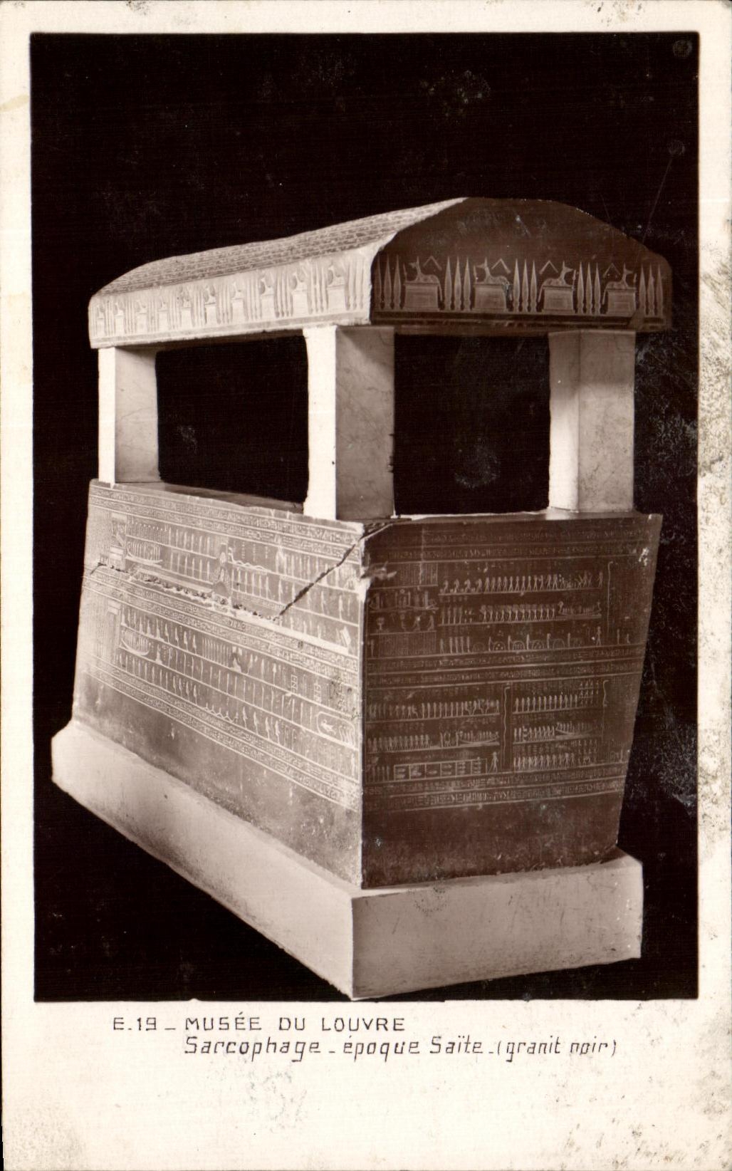 Museo de CPA del saite Egipto del tiempo de Fleshfly del Louvre