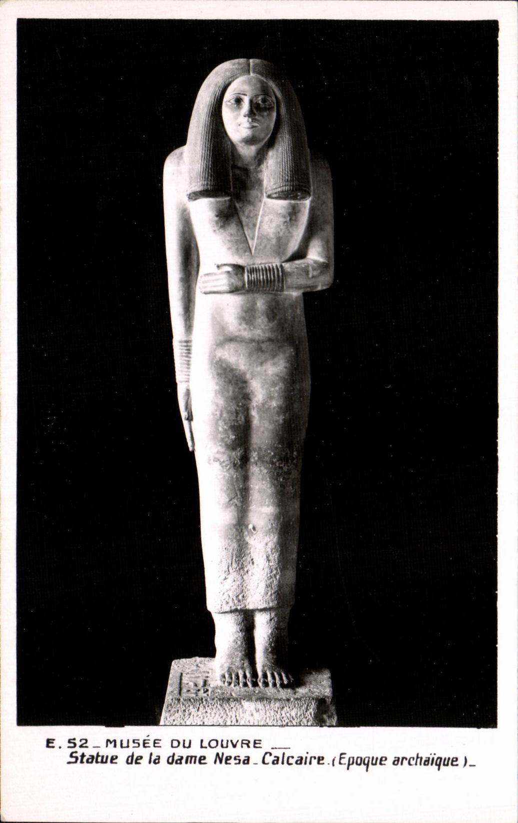 CPA Museum Of el Louvre Statue Of la senora calcarea Nesa Egipto