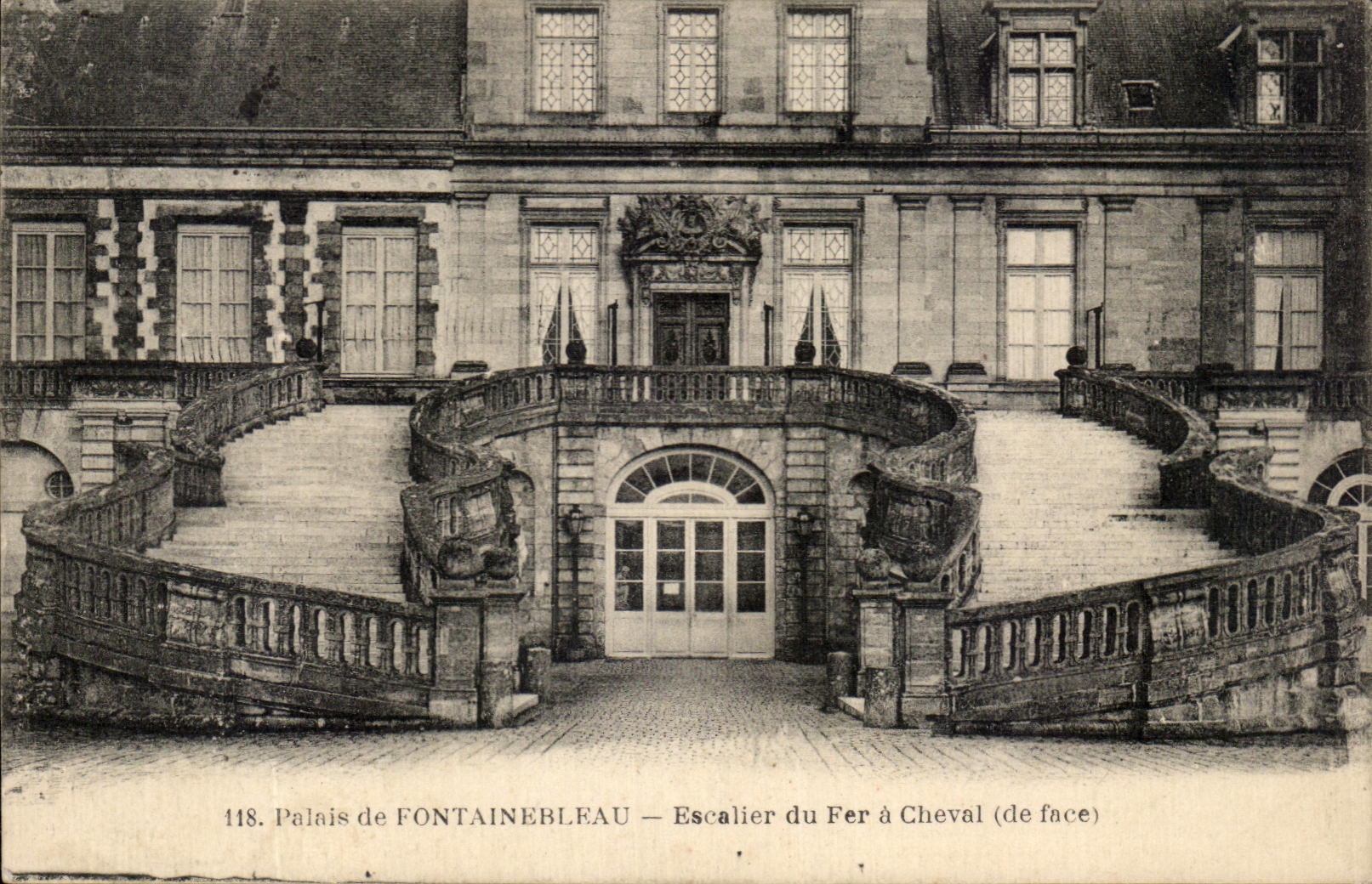 CPA Foret of Fontainbleau Escalier of the Horseshoe