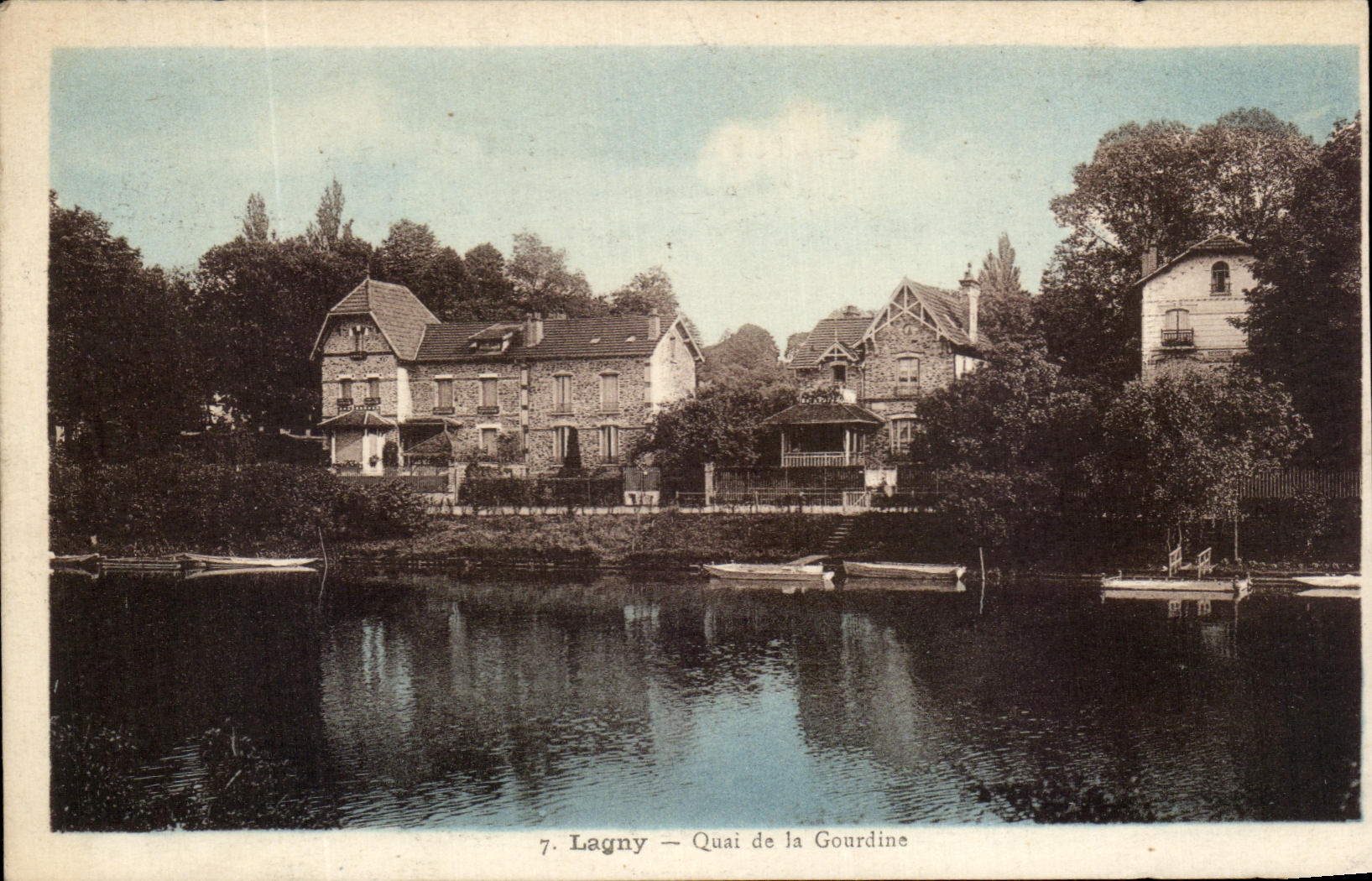 CPA Lagny Quay de Gourdine
