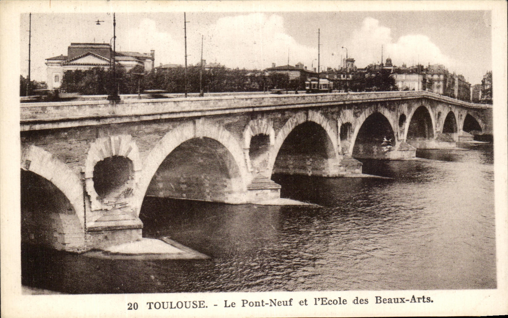 CPA Toulouse Le Pont Neuf et L'Ecole des Beaux Arts