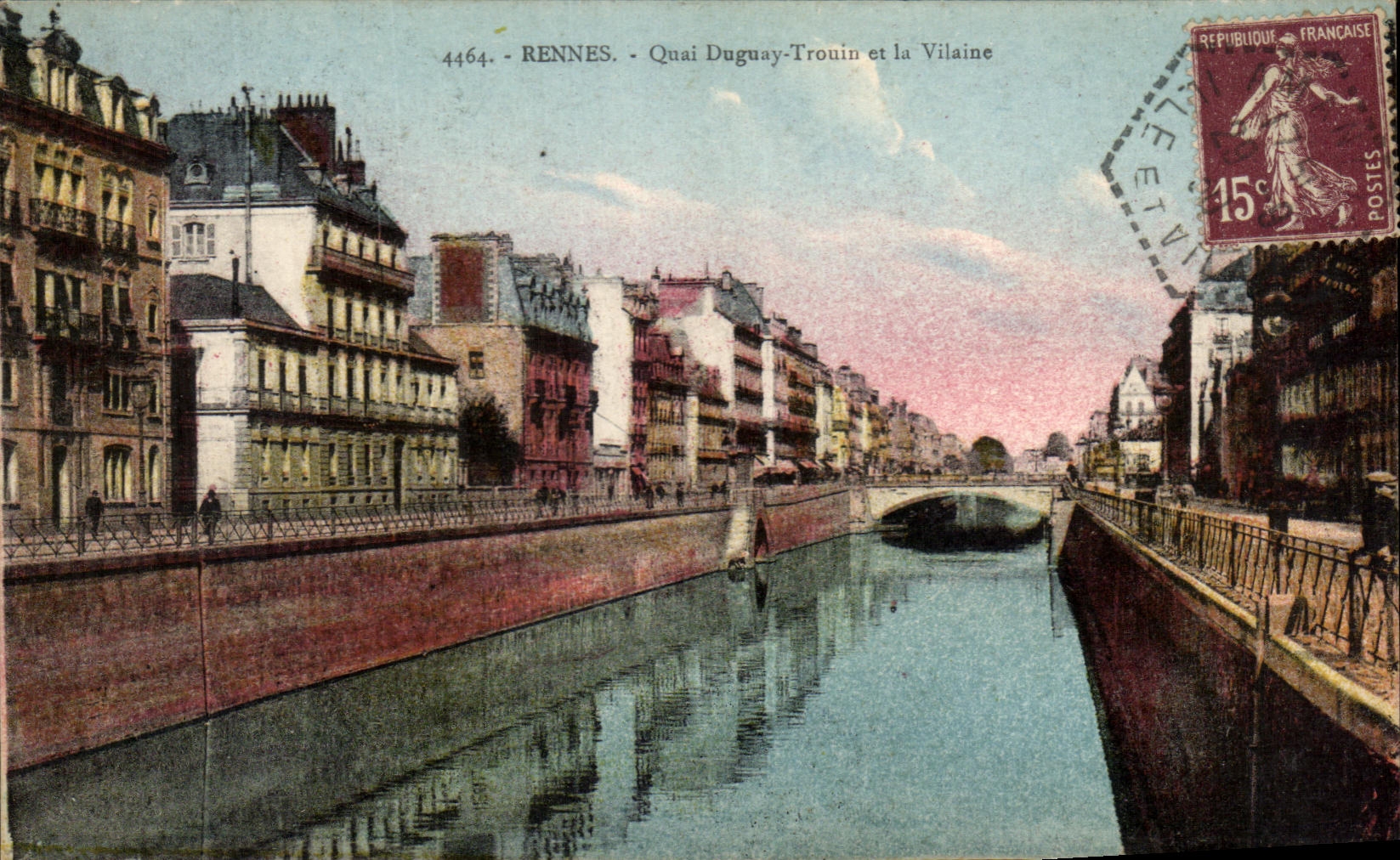 CPA Rennes Quai Duguay Trouin et la Vilaine