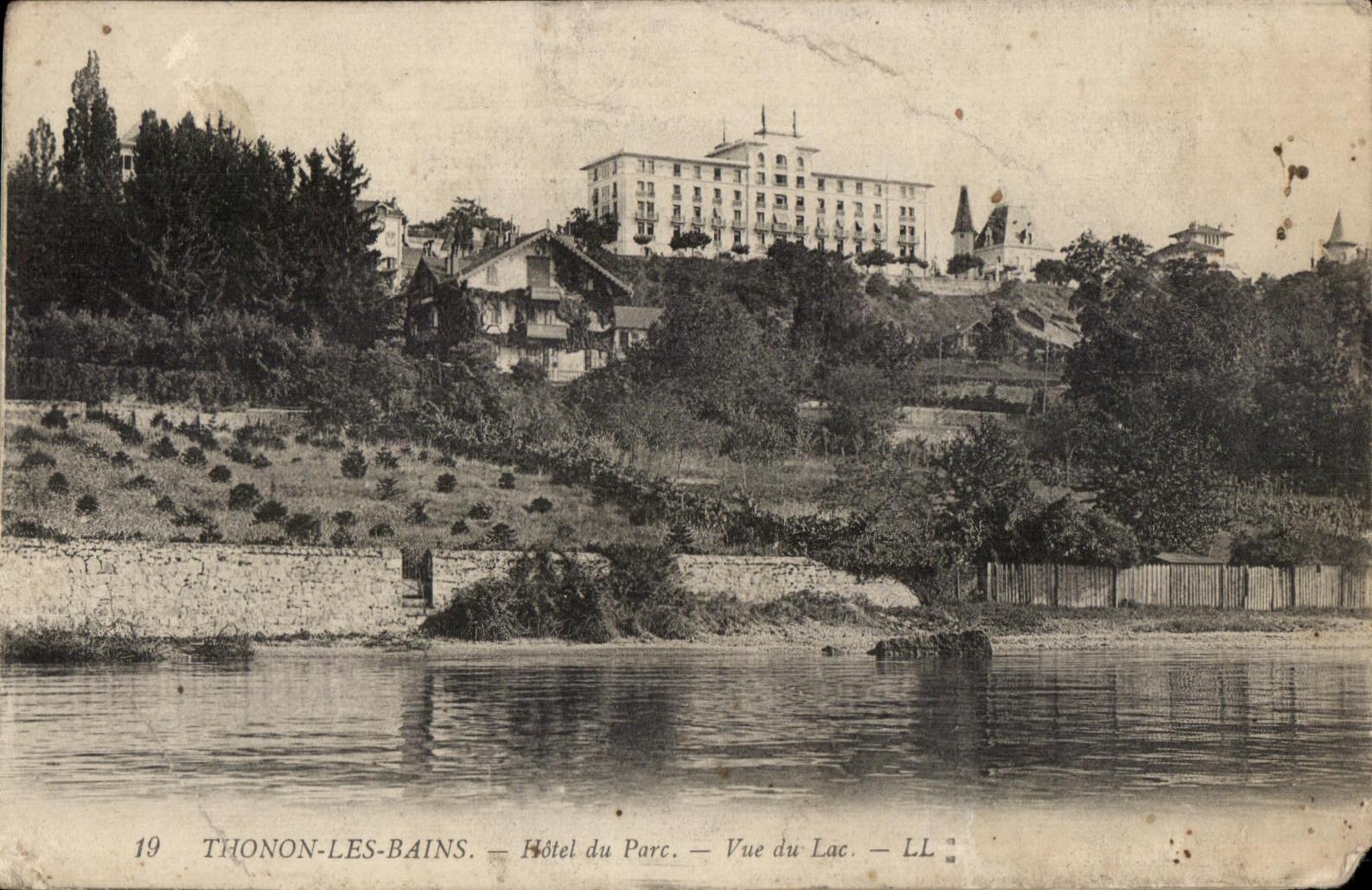 CPA Thonon Les Bains Hotel of the Park Seen of the Lake