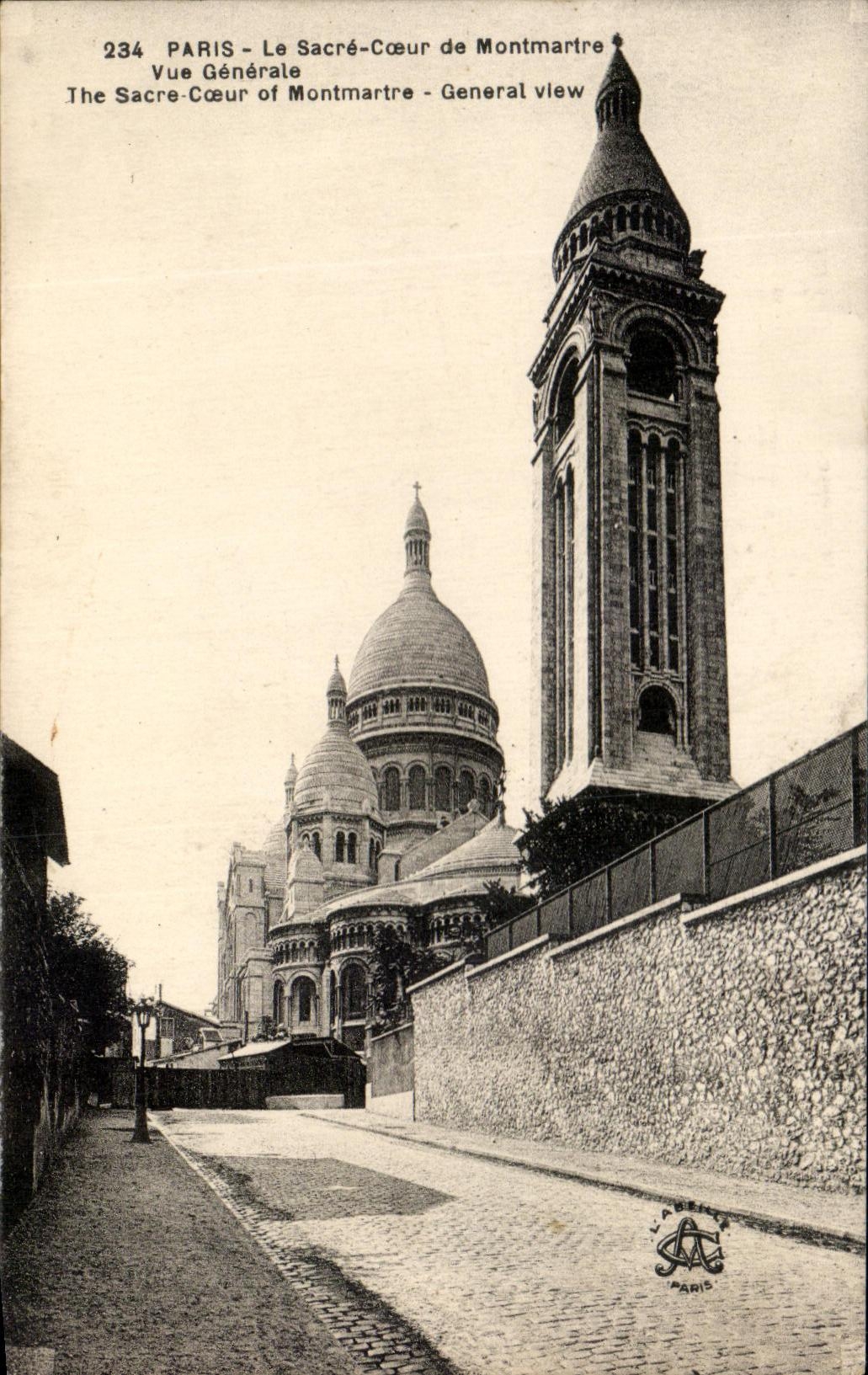 CPA Paris the Sacring Heart of Montmartre View